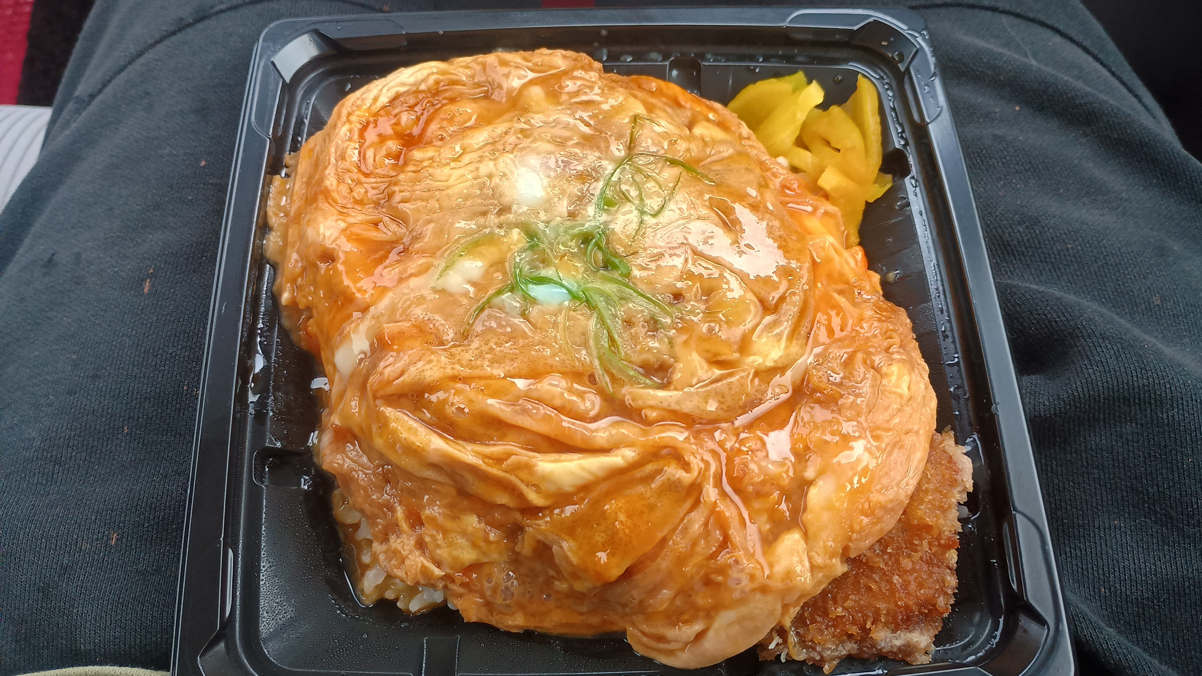 めしや 鶏鳥｜日本一こだわり卵の極みカツ丼を食べてみたの画像