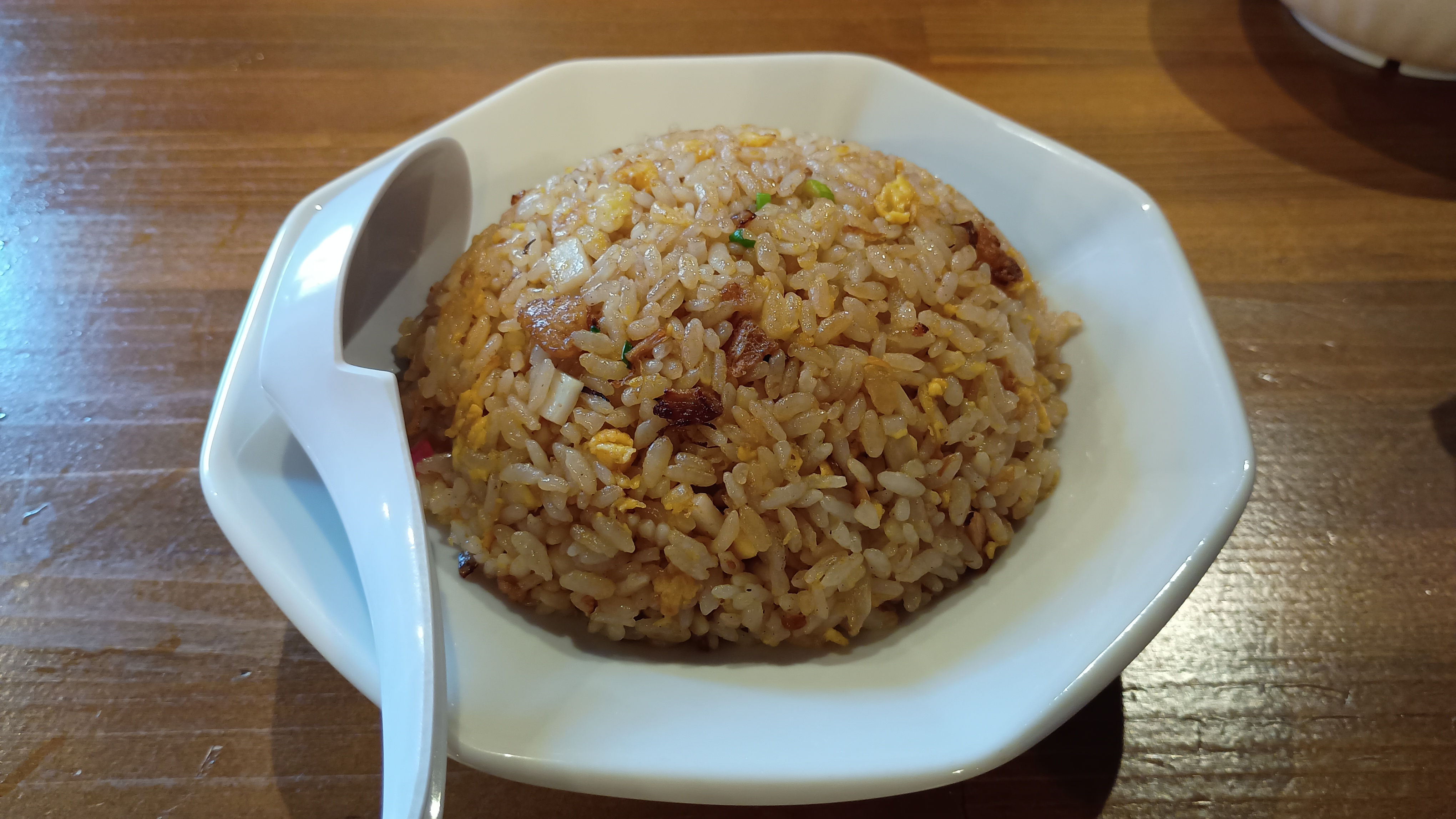 本部町にある「博多だるま84号線」というラーメン屋に行ってきました！の画像
