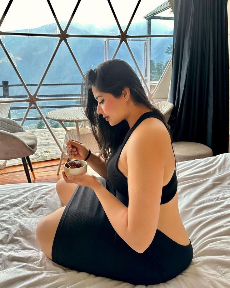 Call girls in North Goa Mapusa v⑨③①⑨③ VIP ⑦③①⑤③Escort service - Call Girl Service in Mapusa - Direct Contact
