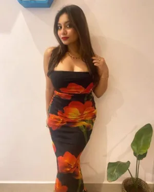 Affordable Escort Service in Bhopal with Hotel Visit