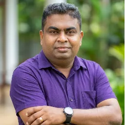 Pradeep Jayalath - Communication and Media Studies Teacher in Sri Lanka | Clazz.lk