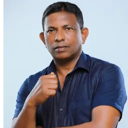 Lakshman Senadeera - Tutor in Sri Lanka | Clazz.lk