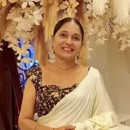 Dinu Lakmini - Communication and Media Studies Teacher in Sri Lanka | Clazz.lk