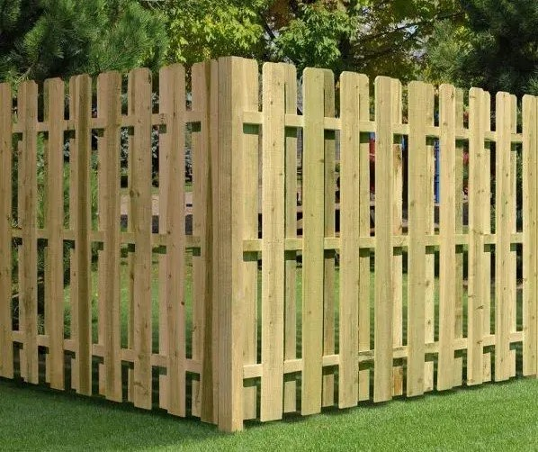 Privacy Wood Fences Height: 6–8 ft