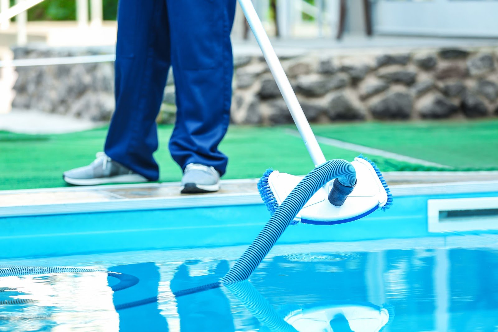 Weekly Pool Cleaning background