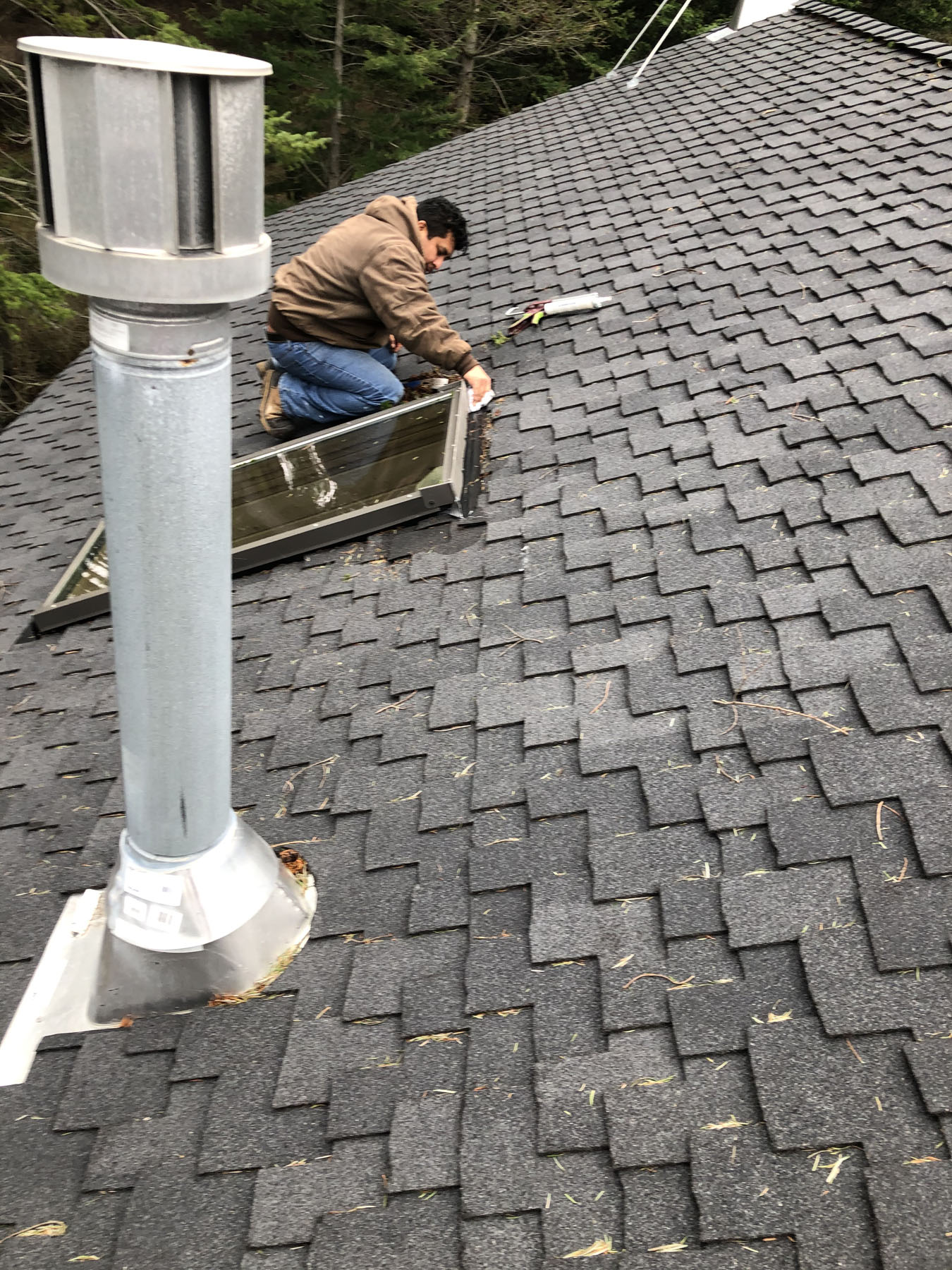 Salinas Contracting Llc featured