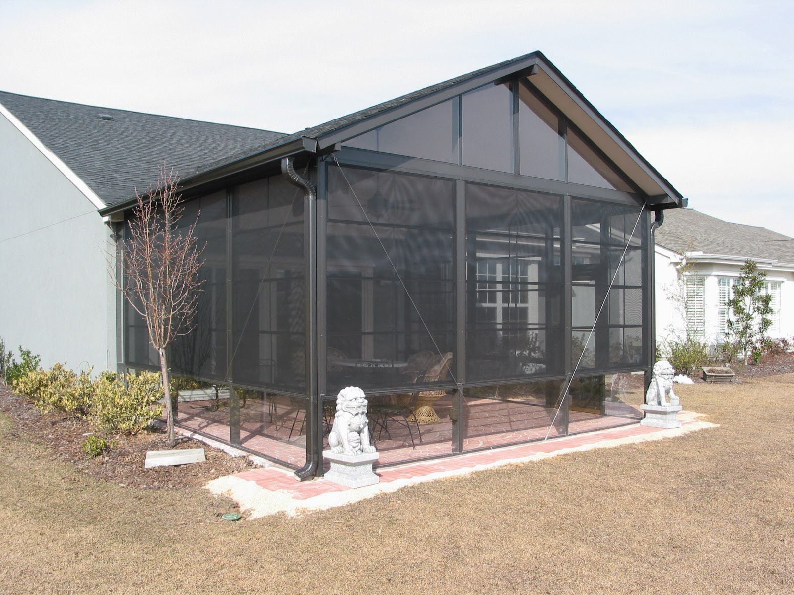 Low Country Sunrooms and Screens LLC