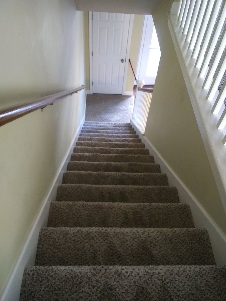 Professional cleaning services that exceed your expectations. Yolanda's Clean Team. detail