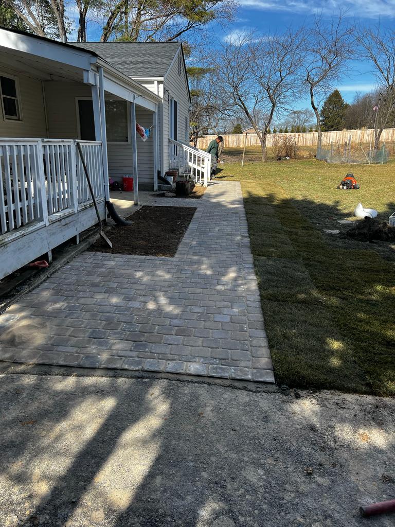 Spring Cleanup & Mulch