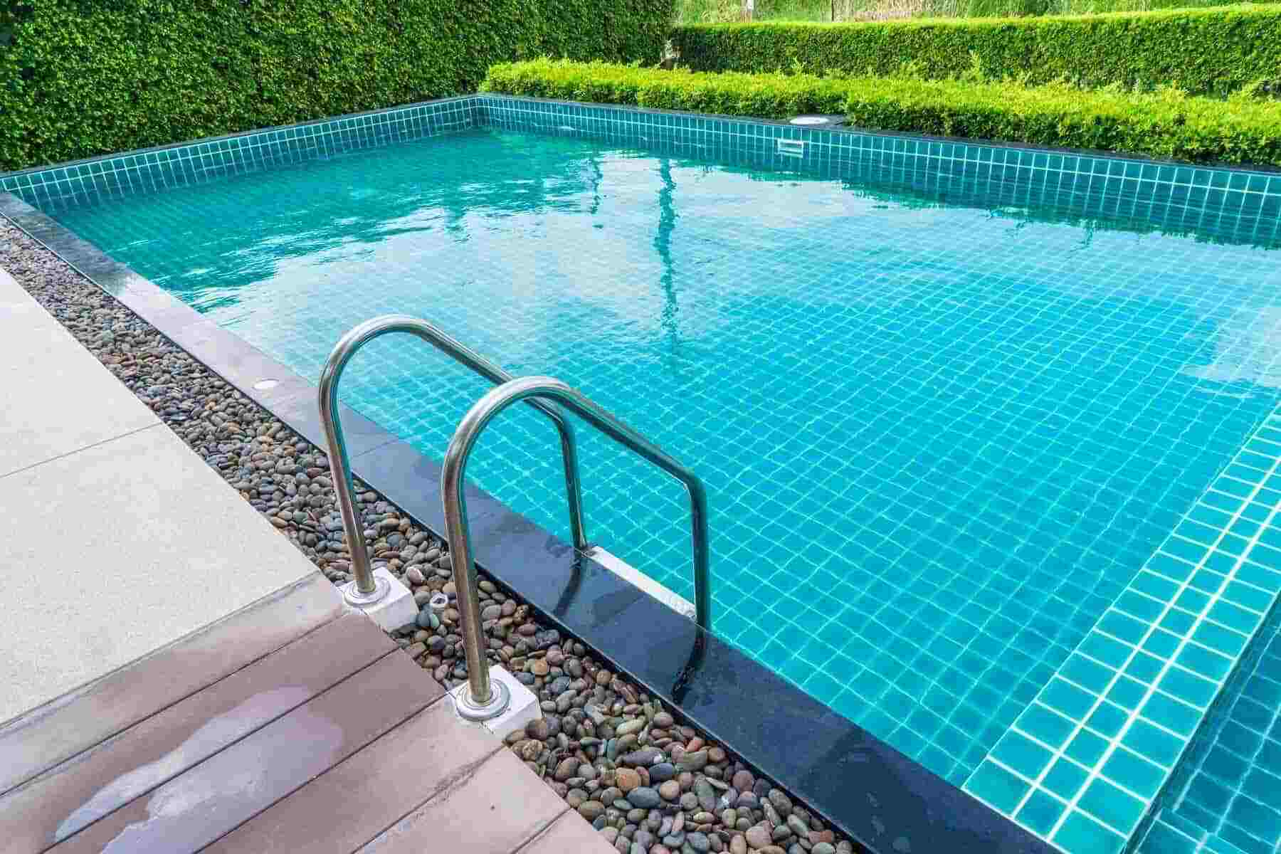 Swimming Pool Installation background