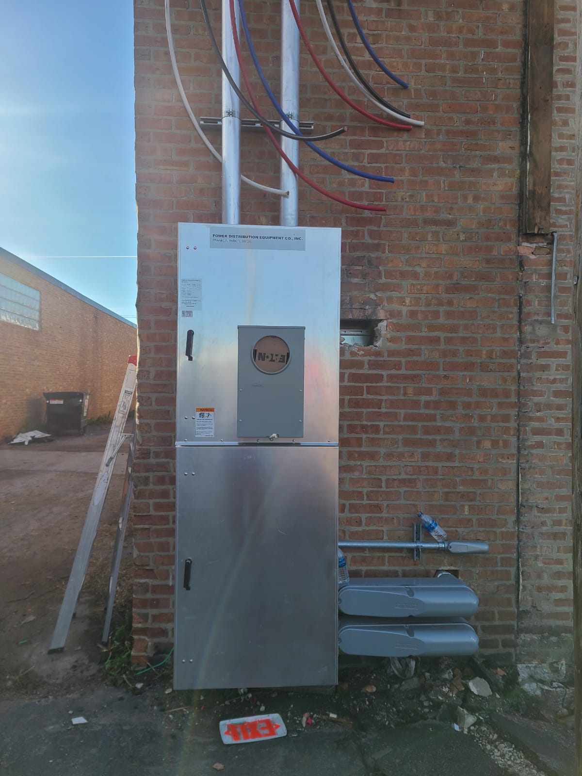 We Build to Last.-thumb