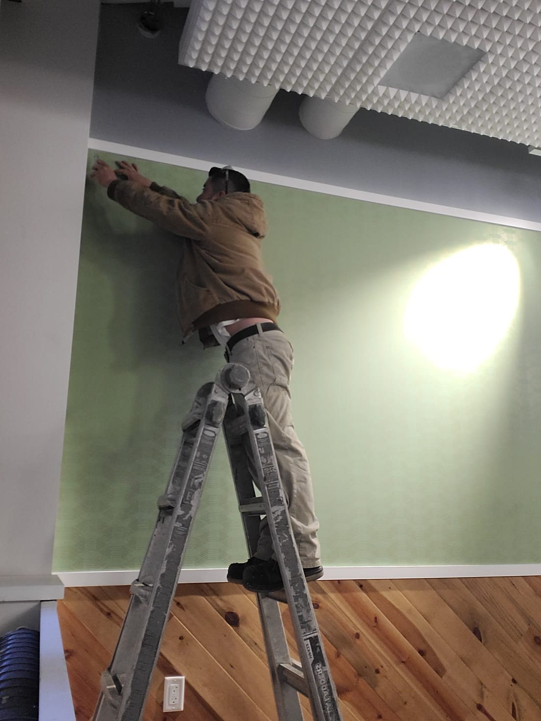 Wallpaper removal background