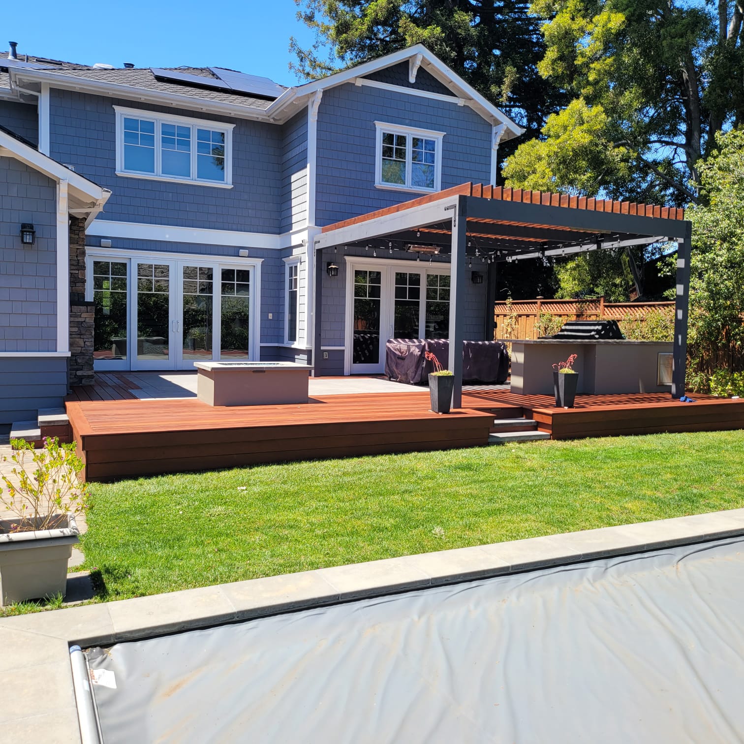 Exterior staining background