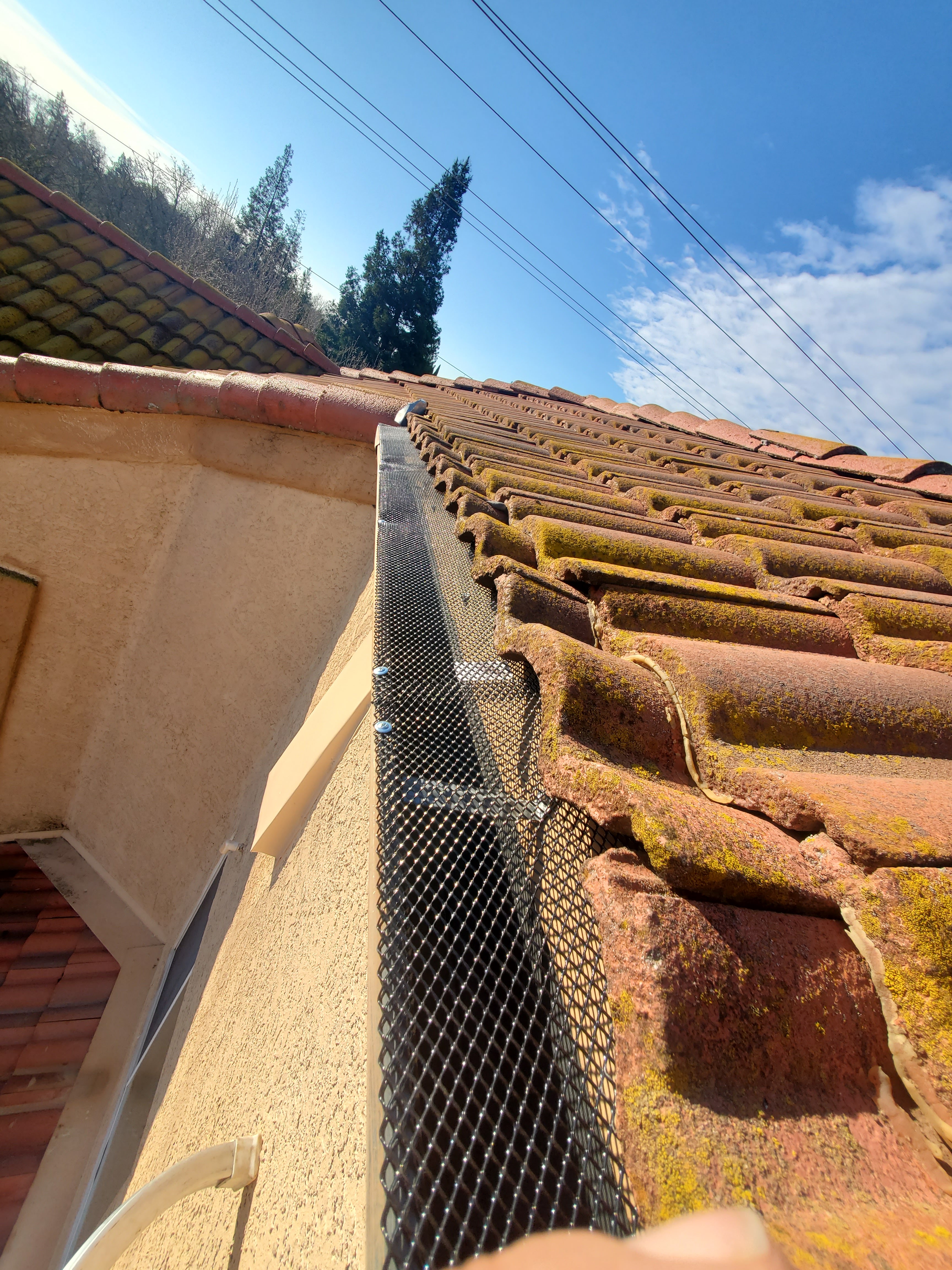Cedar Shake Roofing Installation & Repair background