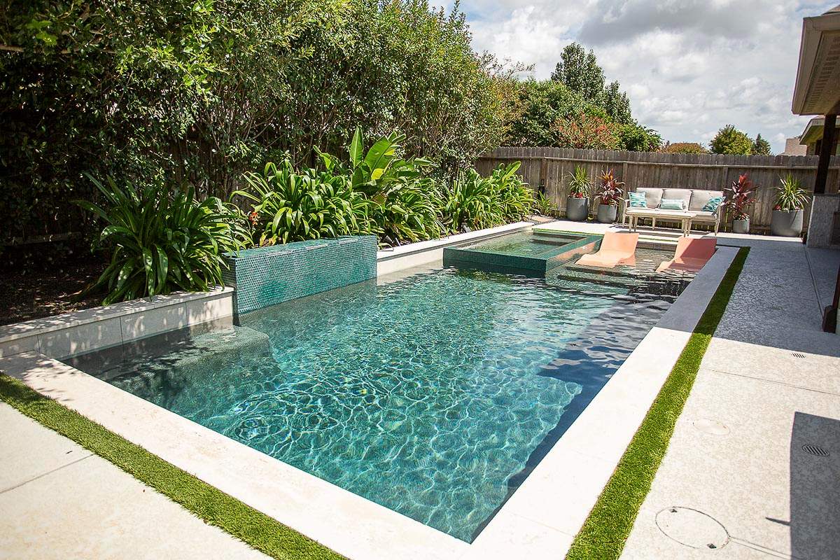 Swimming Pool Repair