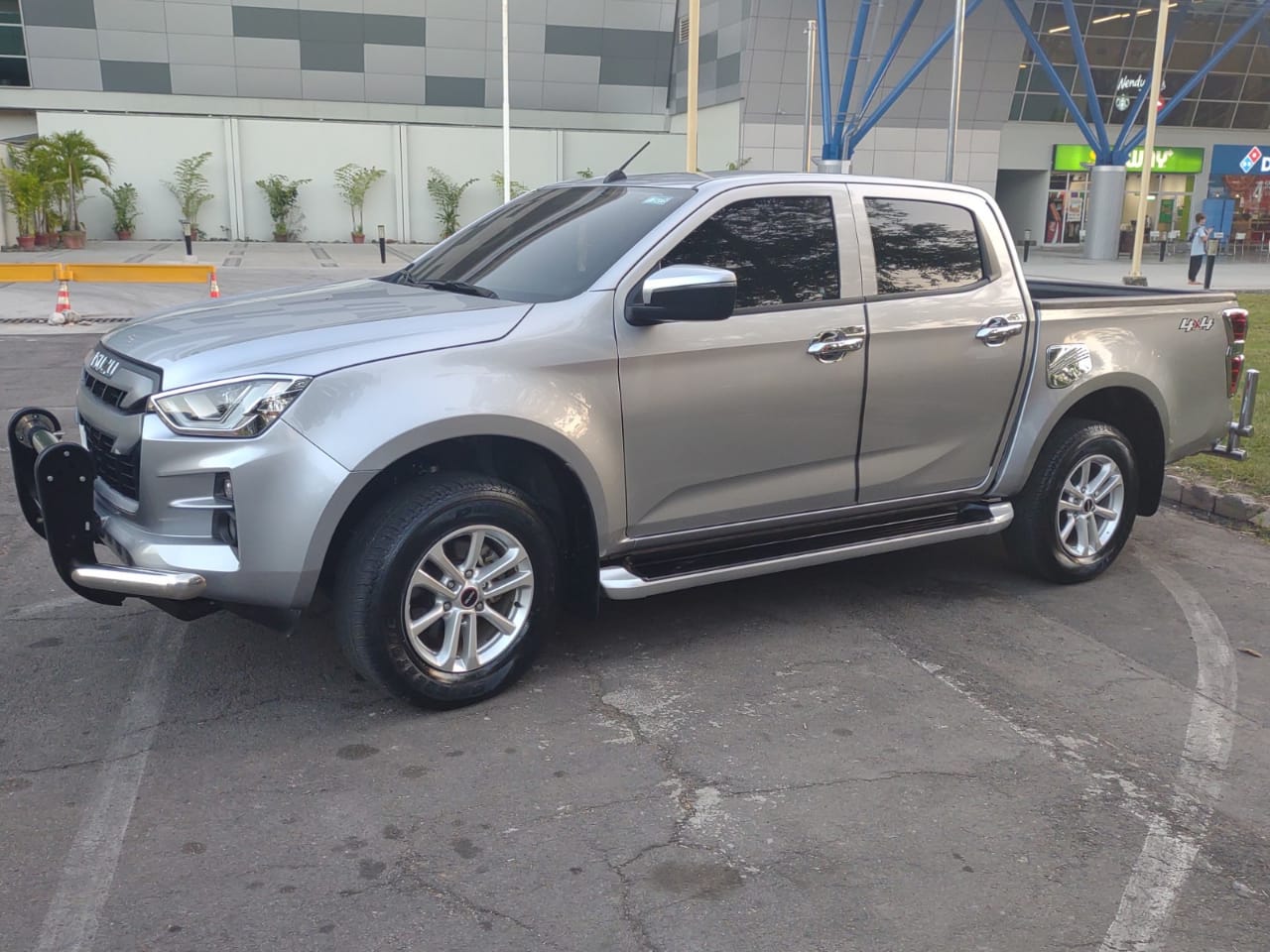 4x4 Pickup Truck Rental