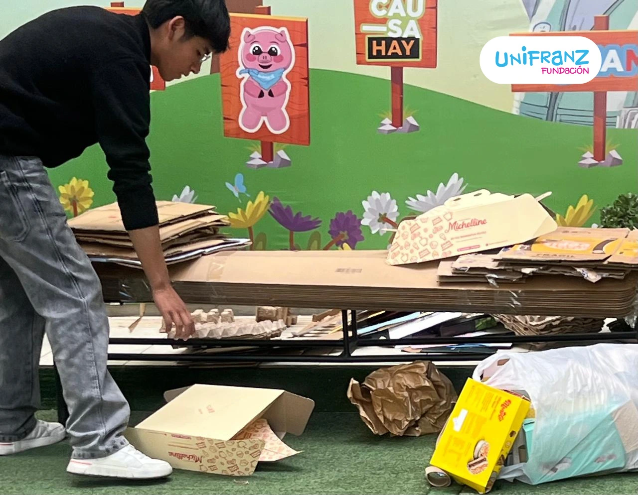 Acción Rec, reciclaje de plástico de Fundación Unifranz