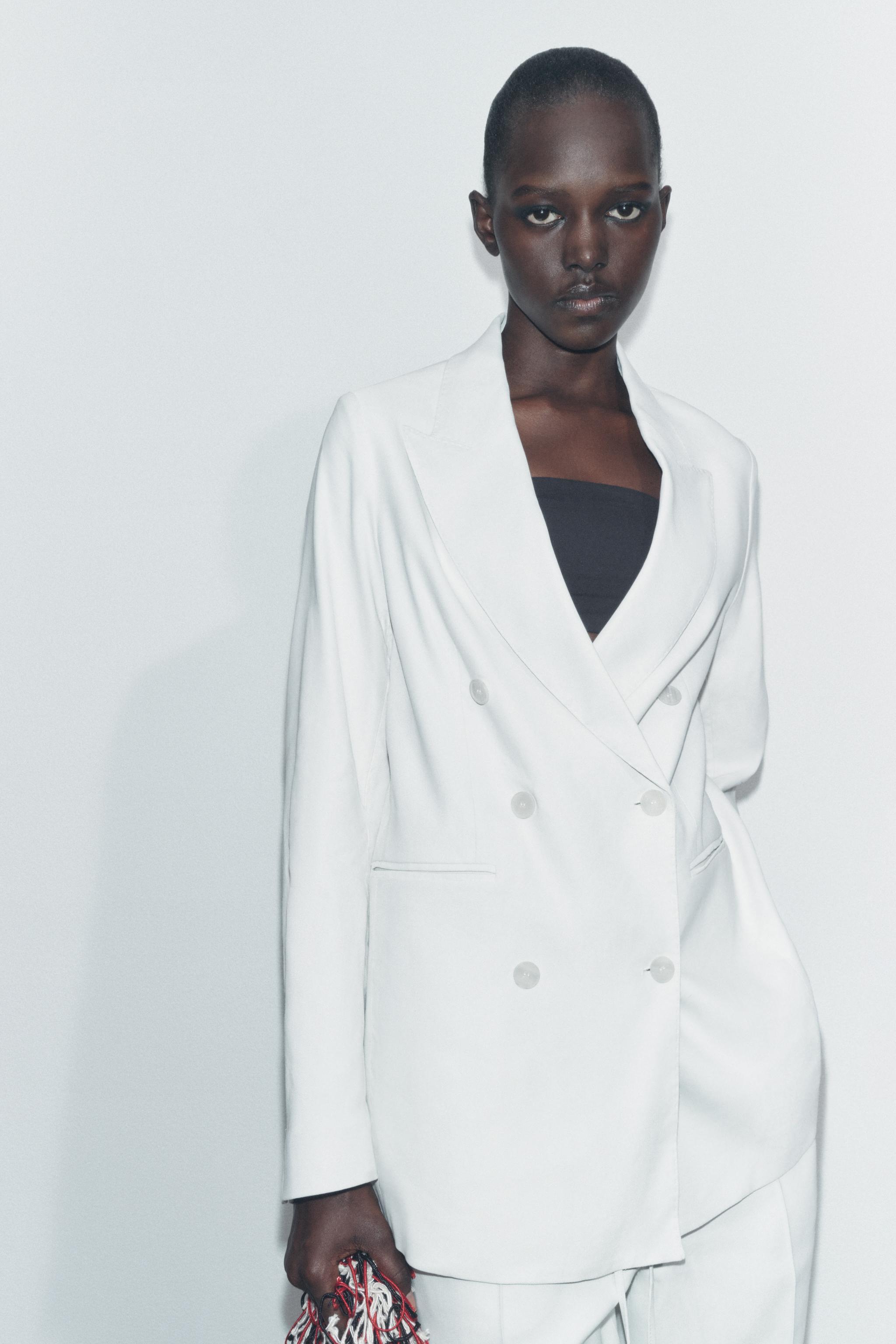 blazer con costura visible