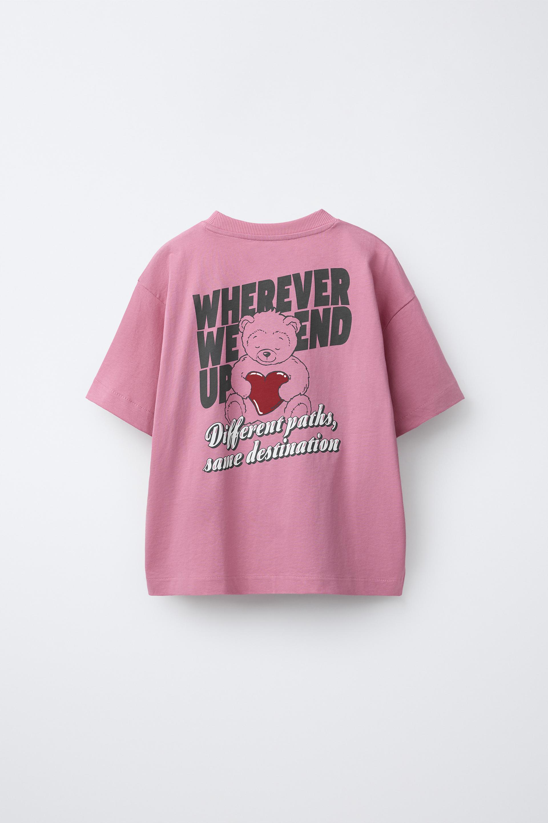 Playera estampada con corazones