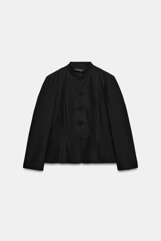 Blazer con volante en la cintura y cierre de alamares ZW COLLECTION