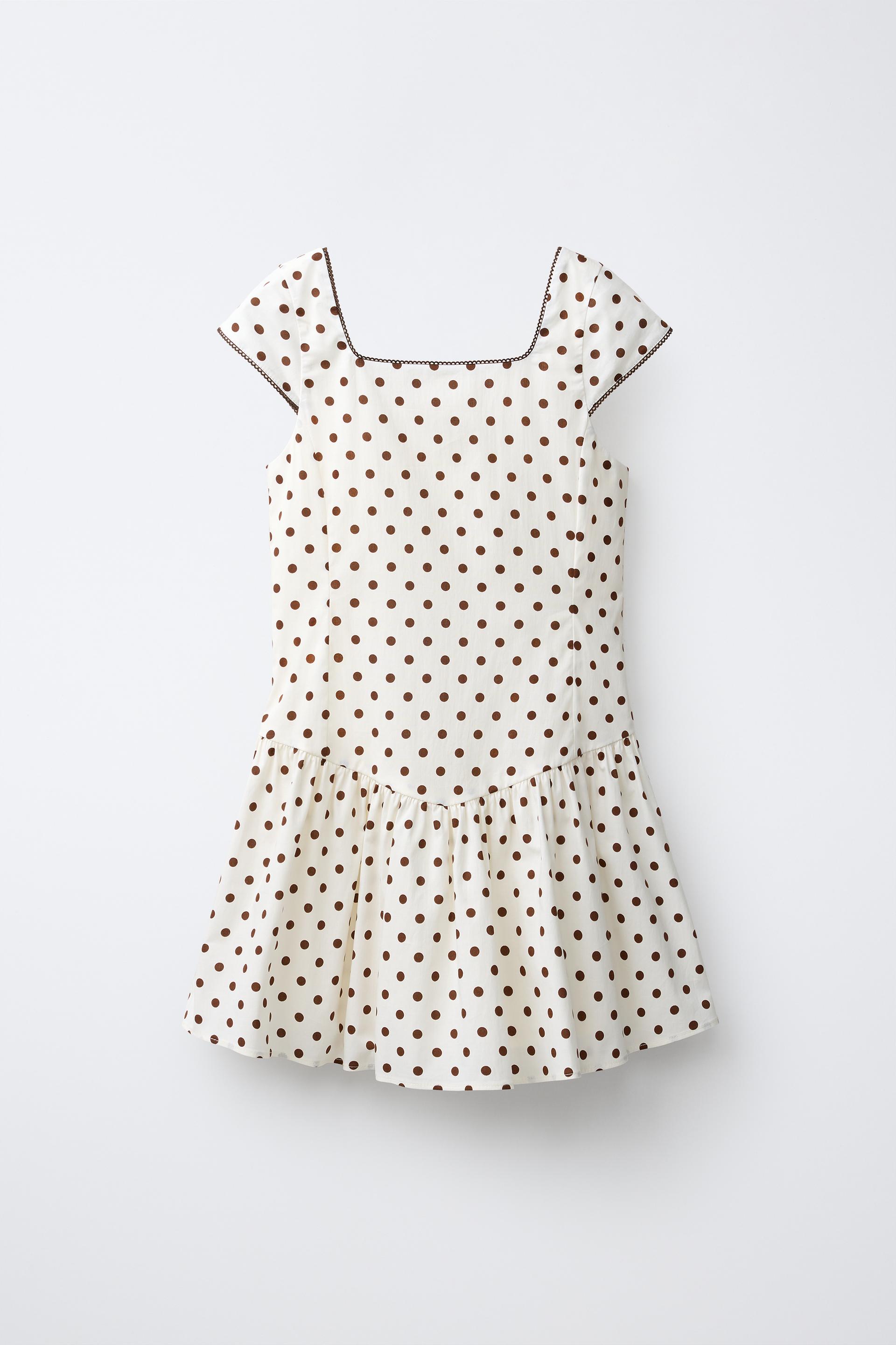 Vestido lunares