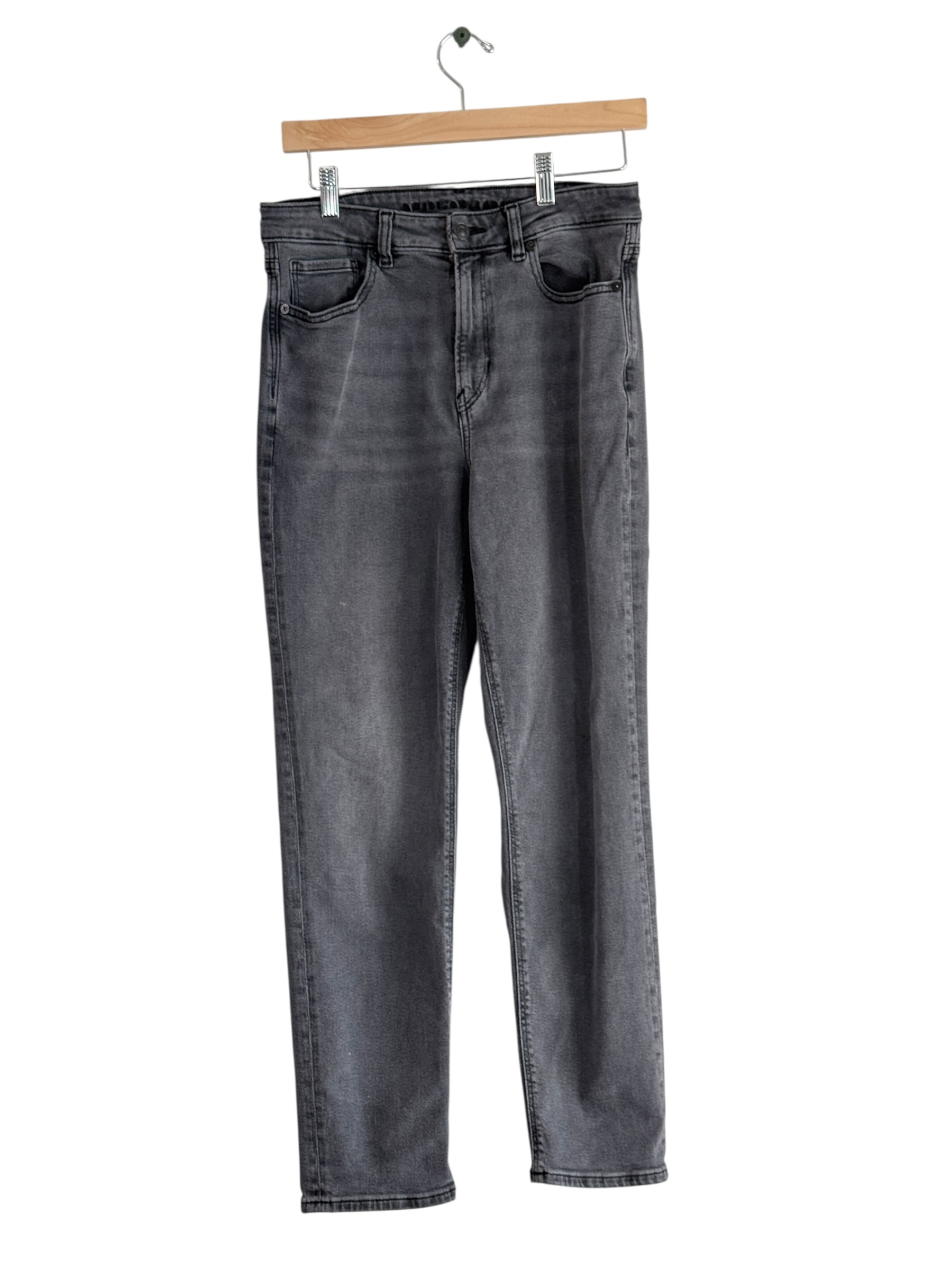 American Eagle Mom Reg Leg Mid Rise Jeans thumbnail 2