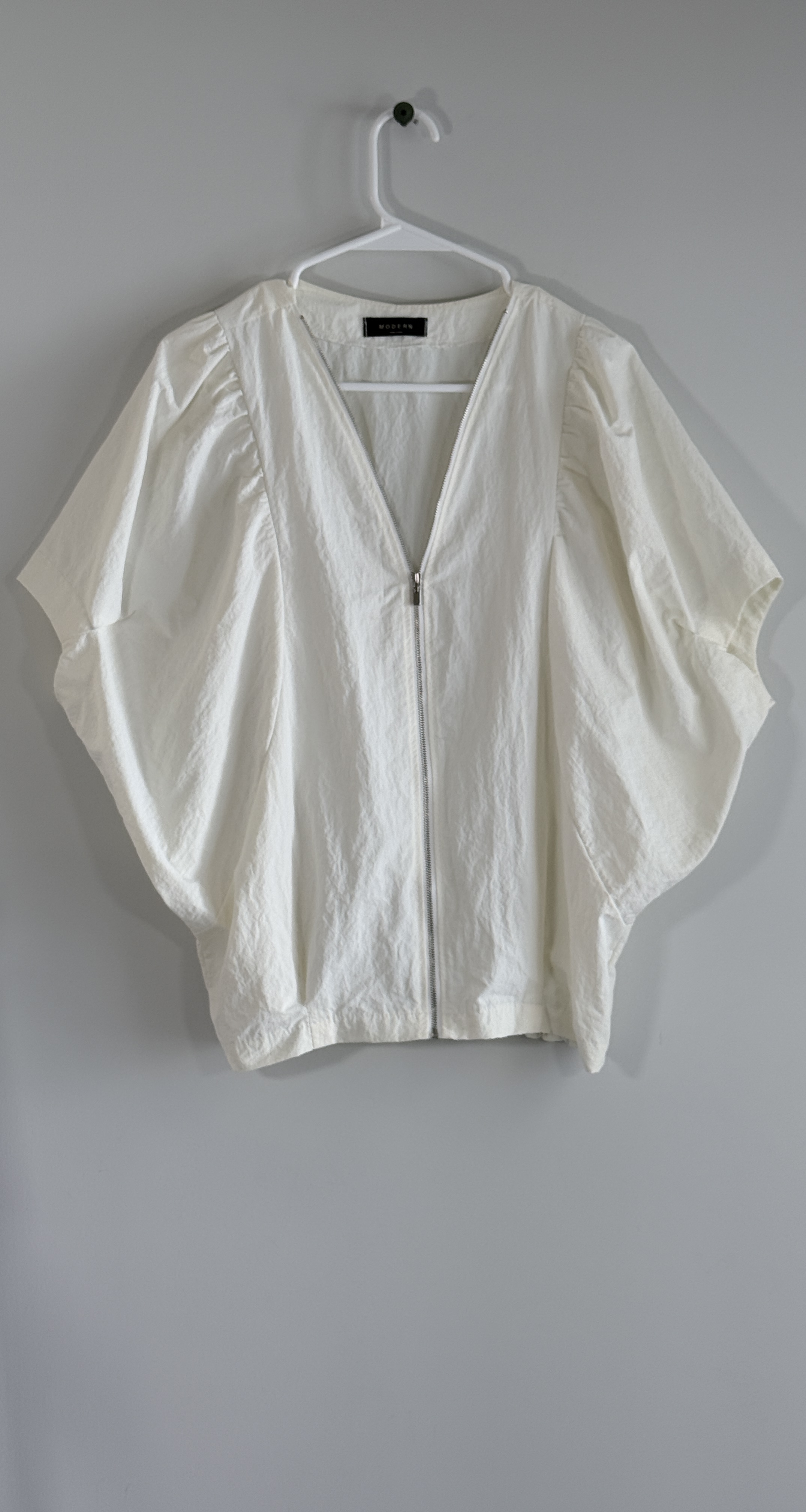 Modern Citizen - Batwing Poplin Blouse thumbnail 3