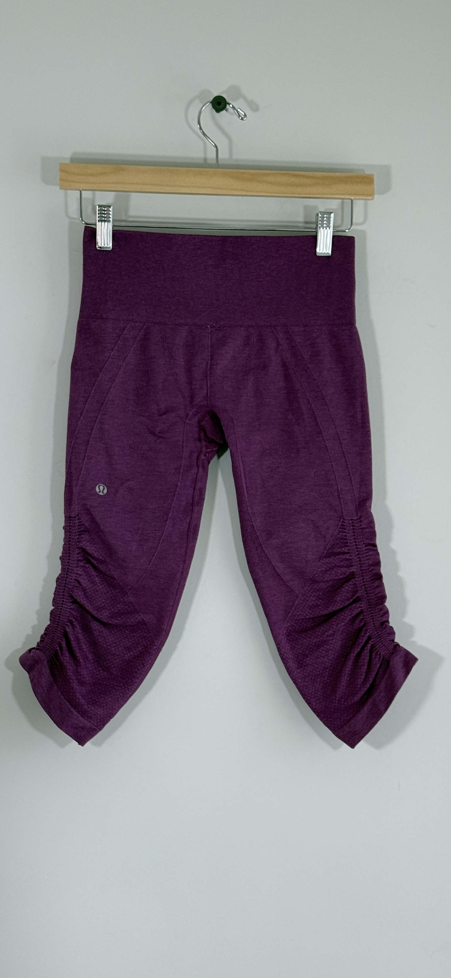 Lululemon "In The Flow" Crop leggings thumbnail 2