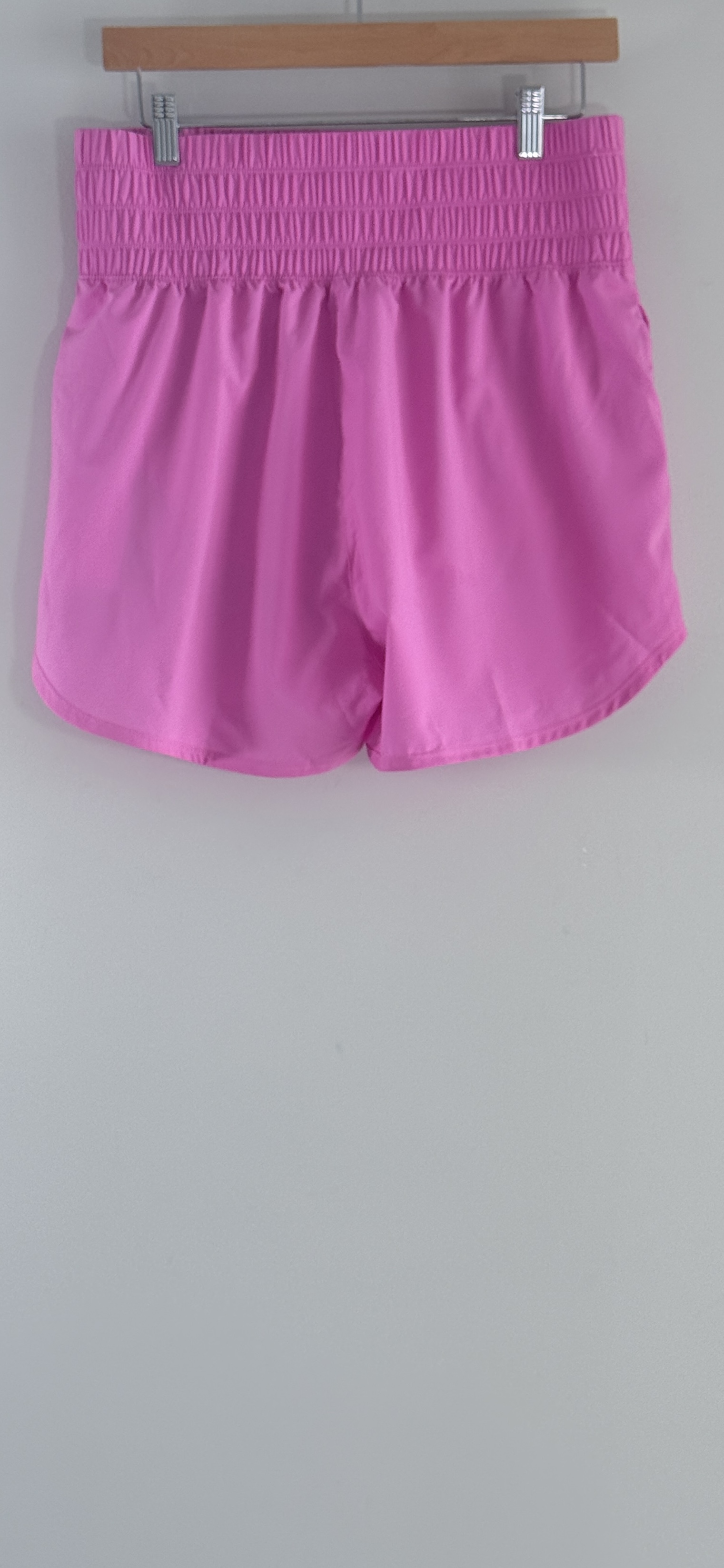 Nike Women's Dri-FIT Ultra High-Waisted 3" Brief-Lined Shorts thumbnail 3