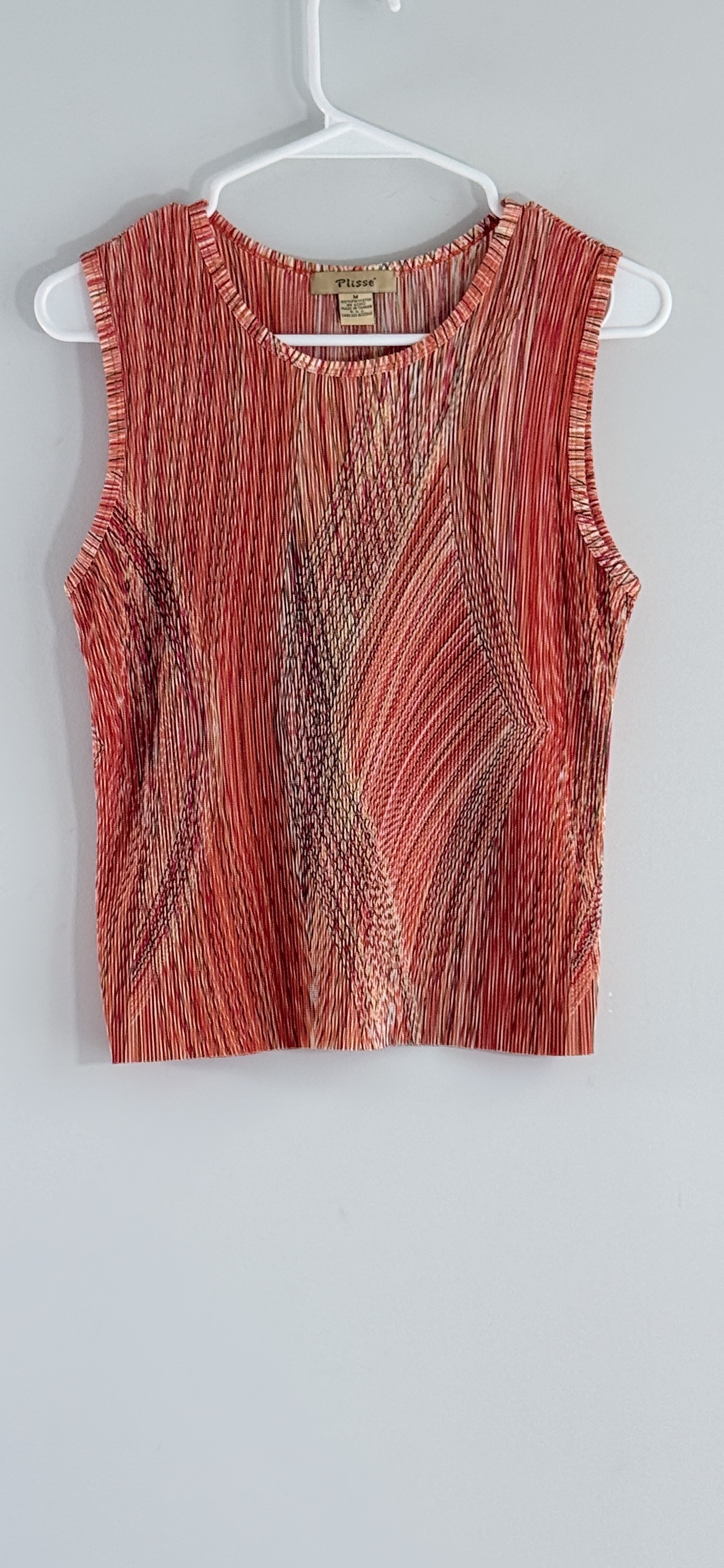 Plissé Micro-Pleated Sleeveless Tank Top thumbnail 2