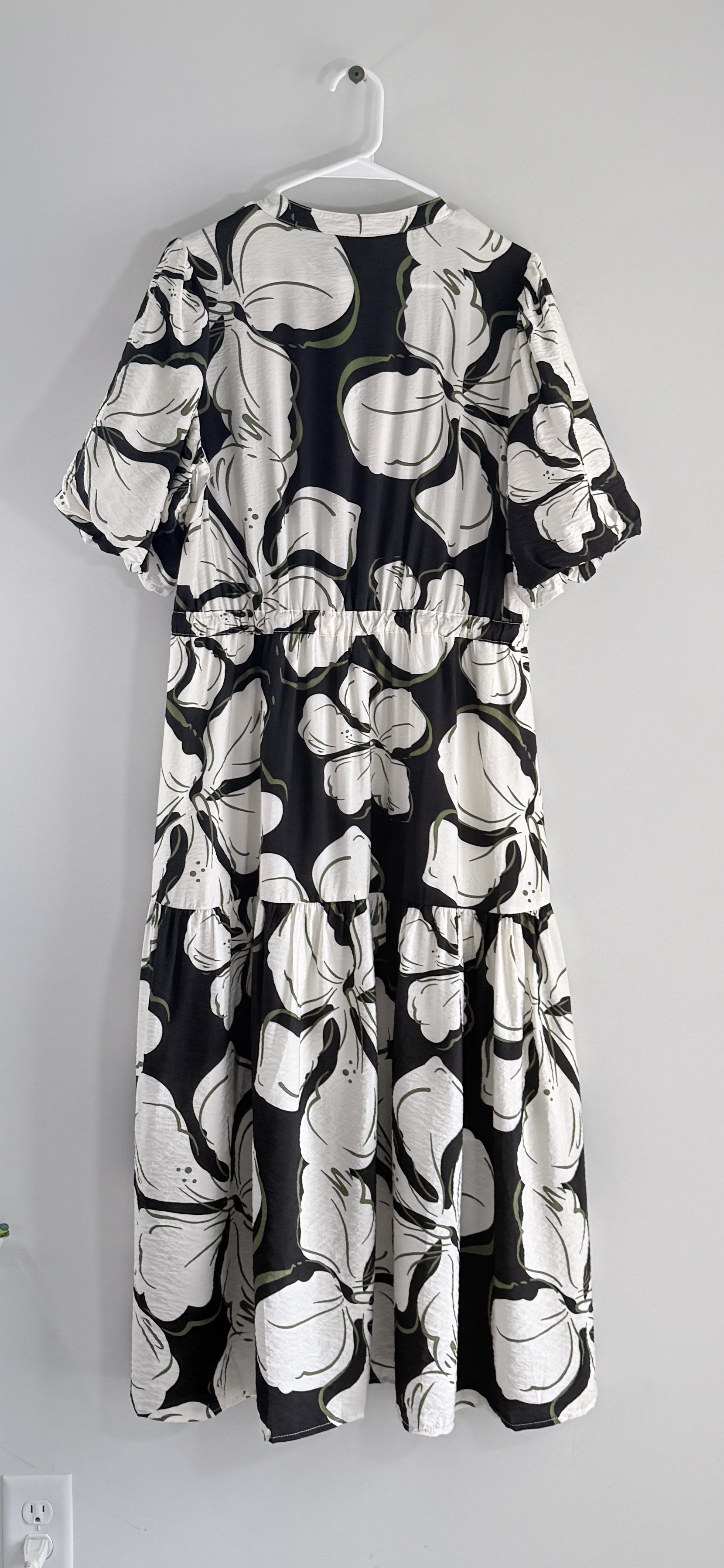GiGiO Bubble Sleeve Midi Dress with Waist Tie thumbnail 3