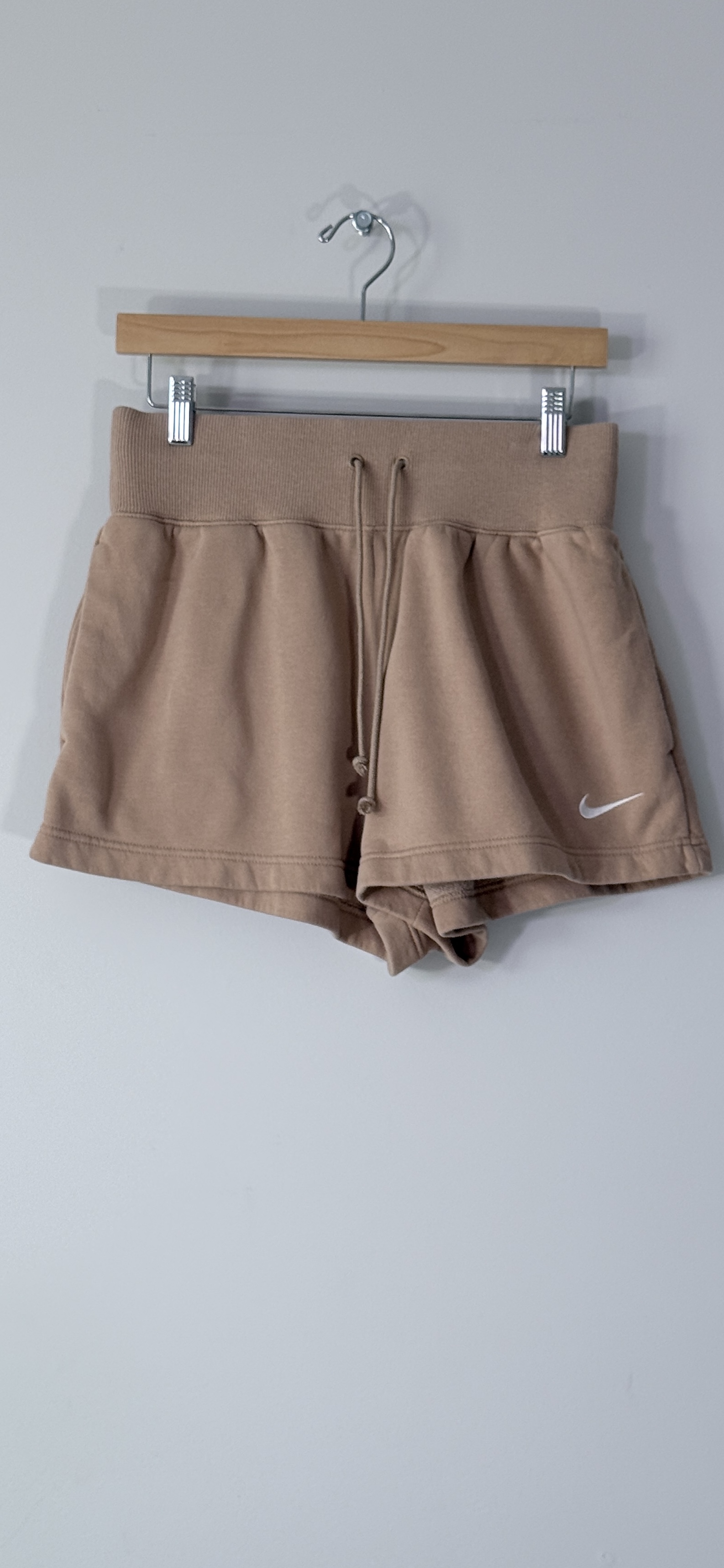 Nike Shorts Beige thumbnail 2