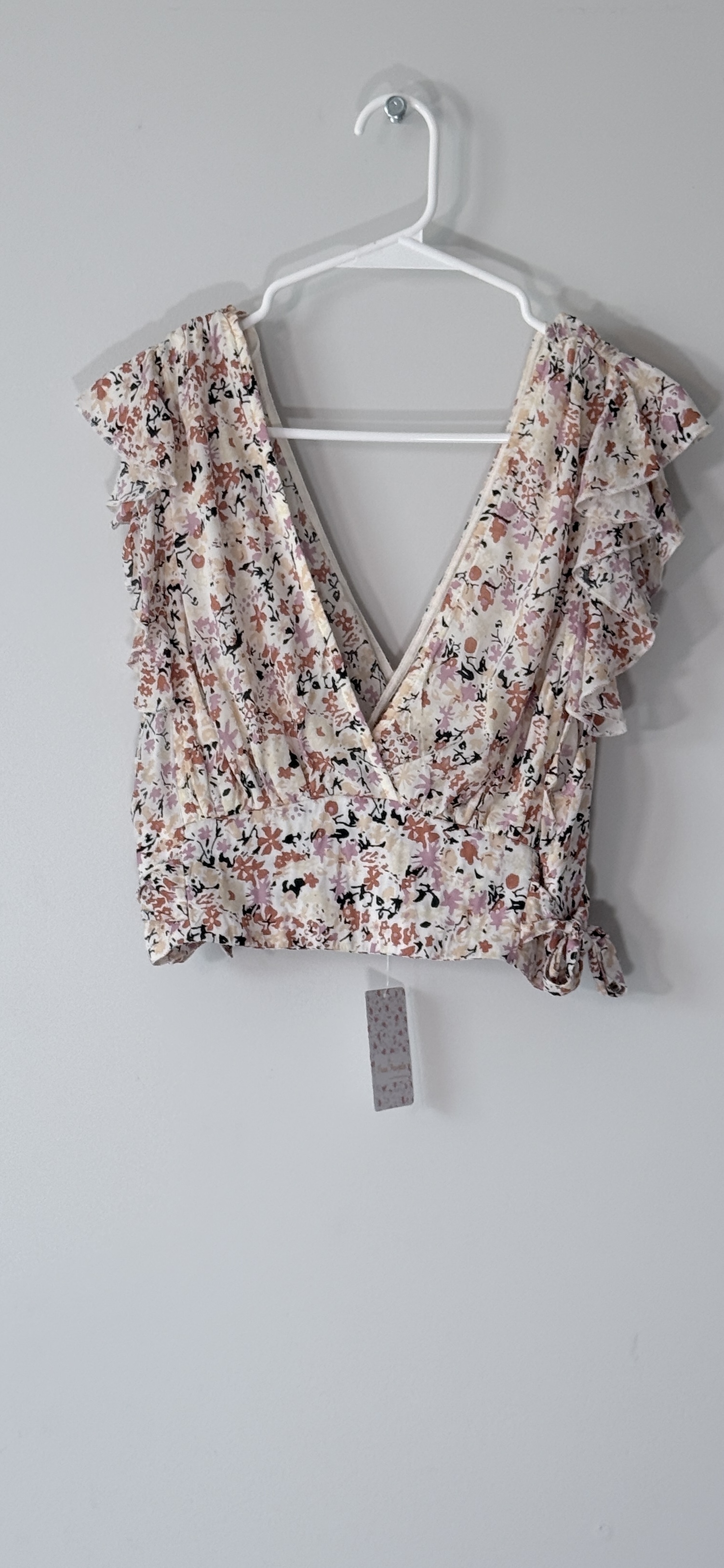 Free People Pretty Daze Crop Top thumbnail 2