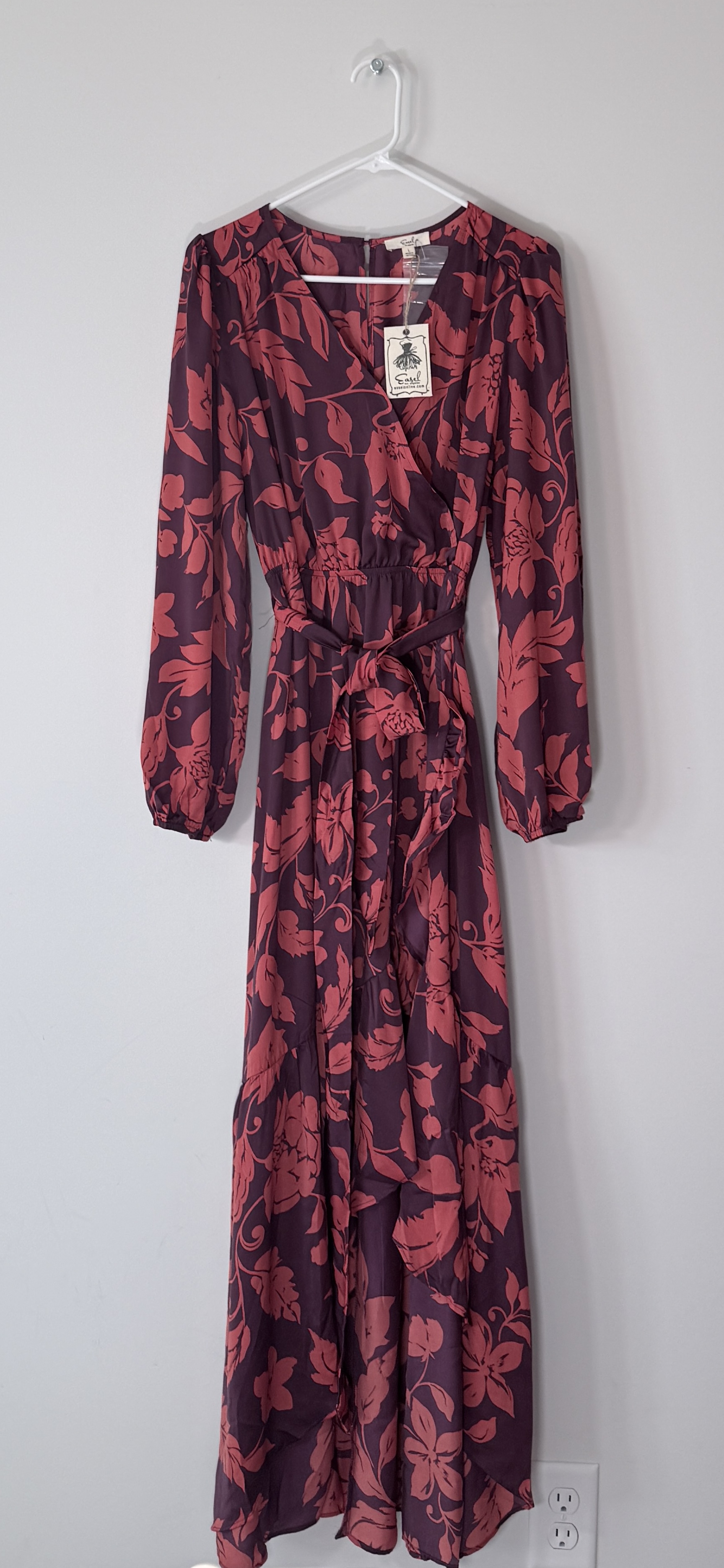 Easel Floral Printed Mirabelle Satin Maxi Dress thumbnail 2