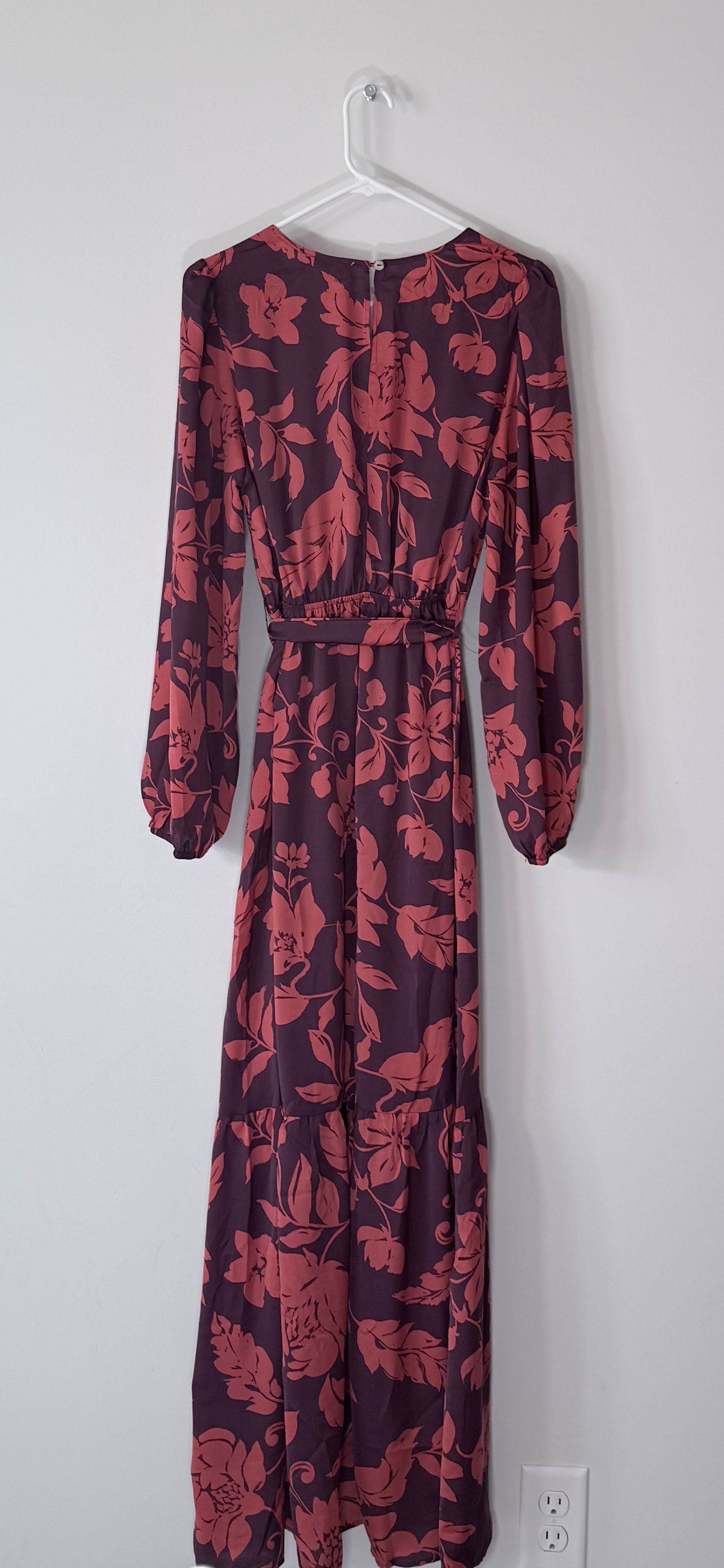 Easel Floral Printed Mirabelle Satin Maxi Dress thumbnail 3