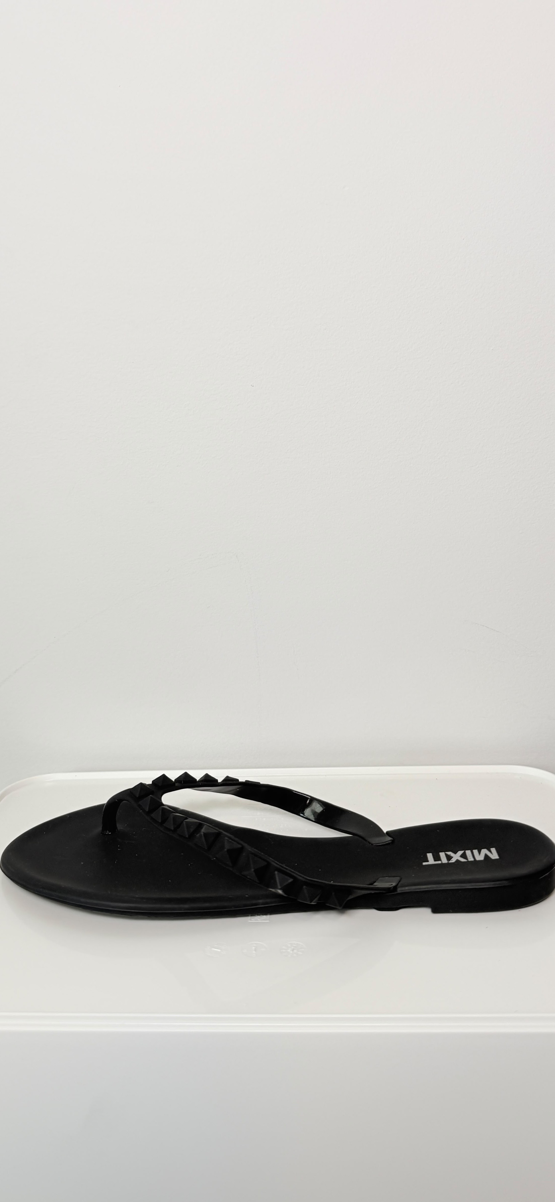 Mixit Women's Paradise Studded Jelly Flip Flop Sandal thumbnail 4