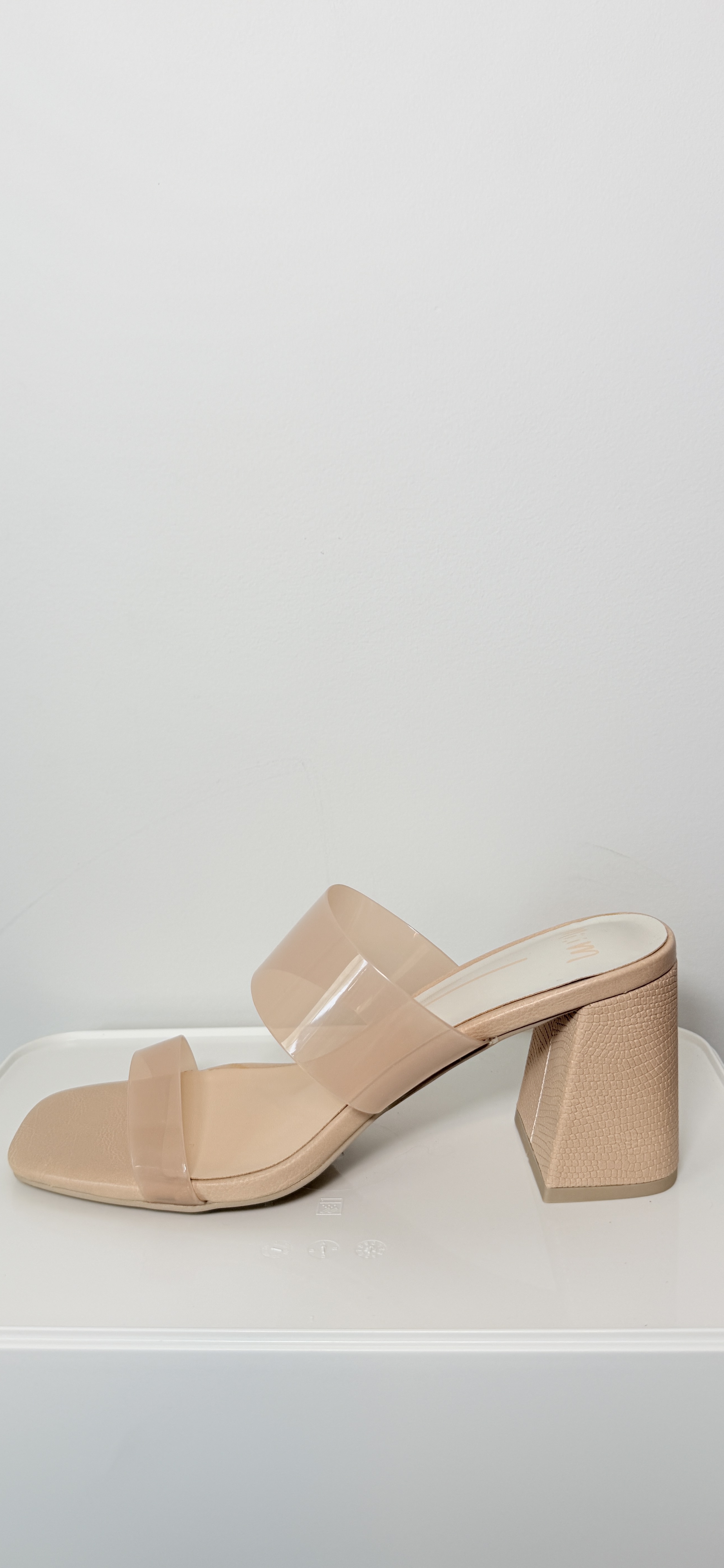 MI.IM Nole sandal thumbnail 2