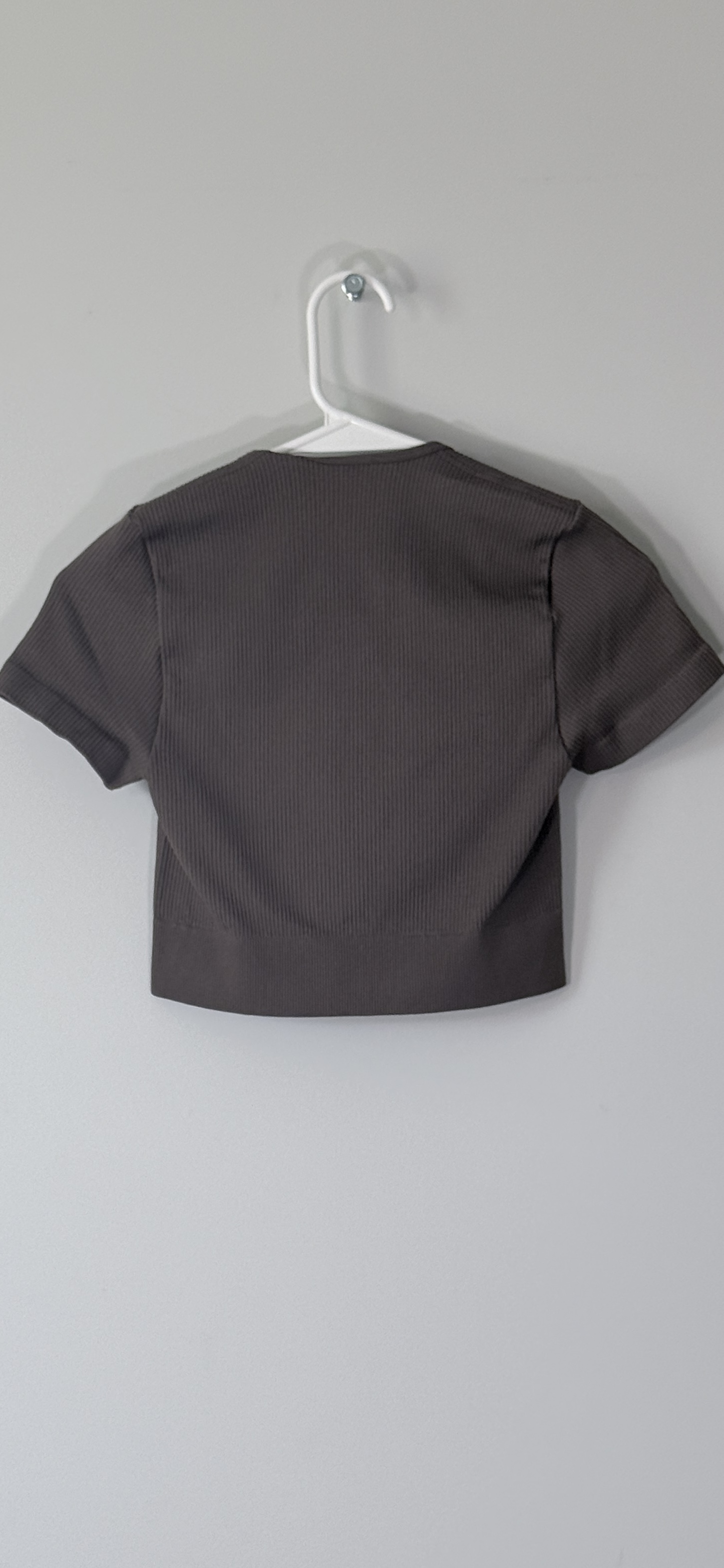 OQQ Coffee Brown Ribbed Short-Sleeve Crop Top thumbnail 3