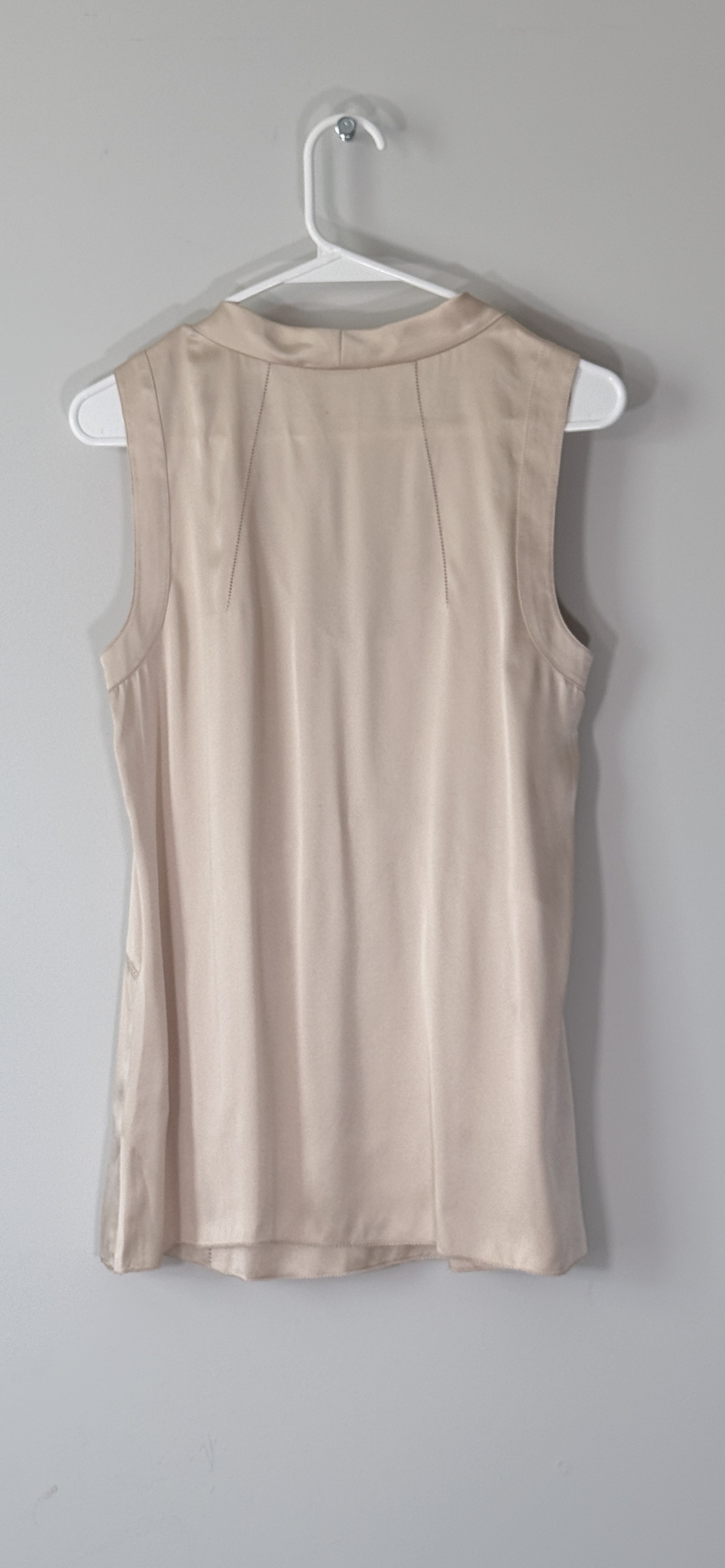 Tory Burch 100% Silk Charmeuse Cowl Neck Jasmine Shell Top thumbnail 2