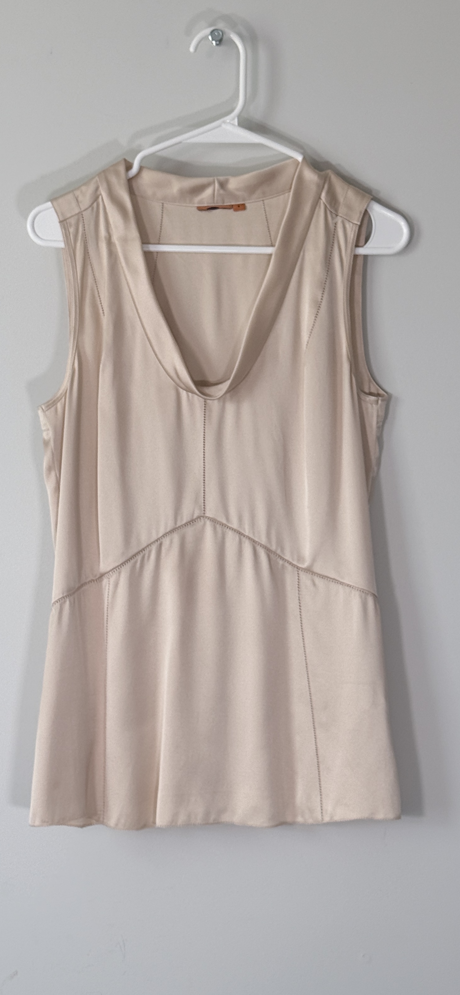 Tory Burch 100% Silk Charmeuse Cowl Neck Jasmine Shell Top thumbnail 3