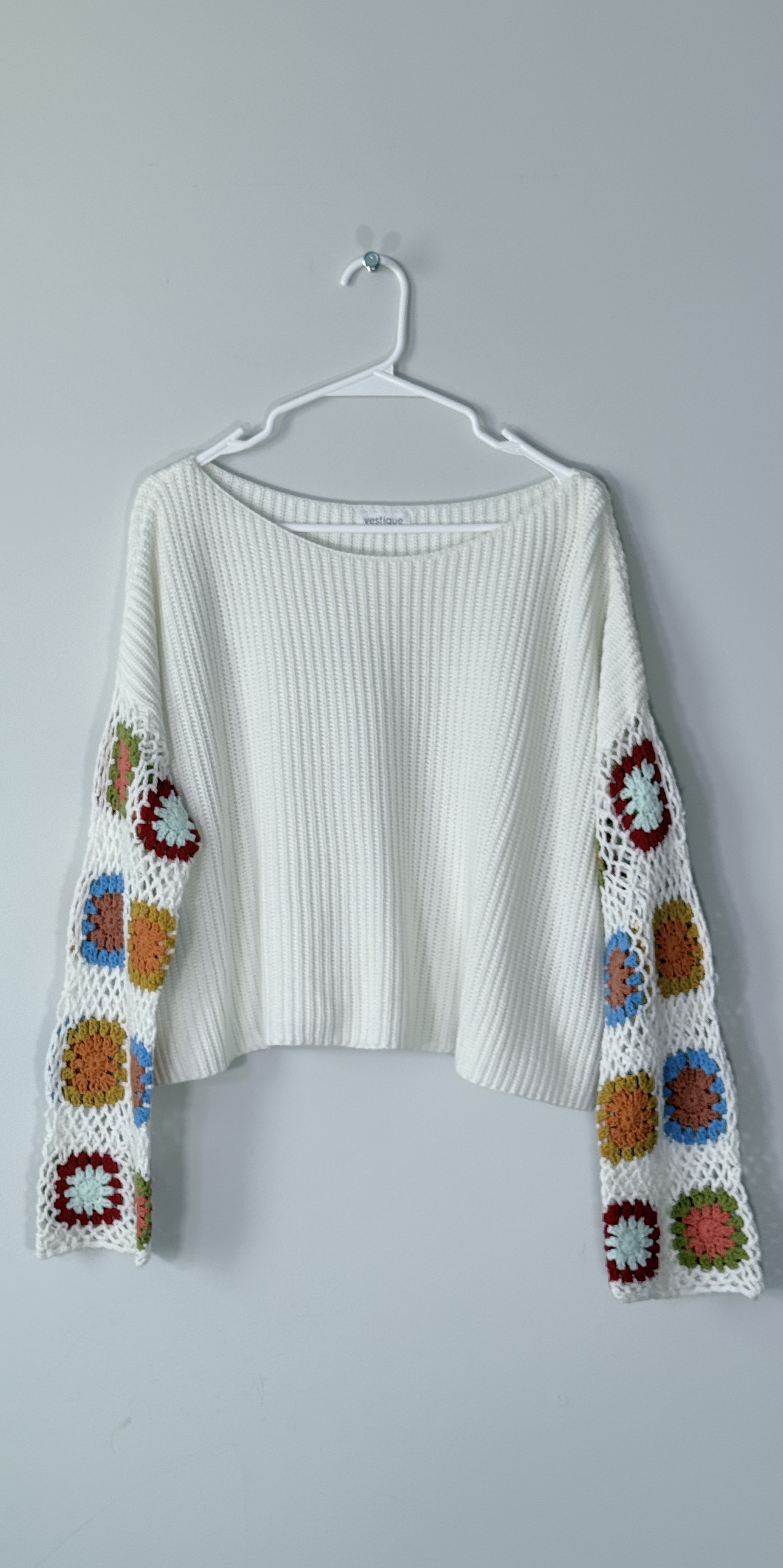 Vestique Crochet Statement Sleeve Ribbed Sweater thumbnail 3