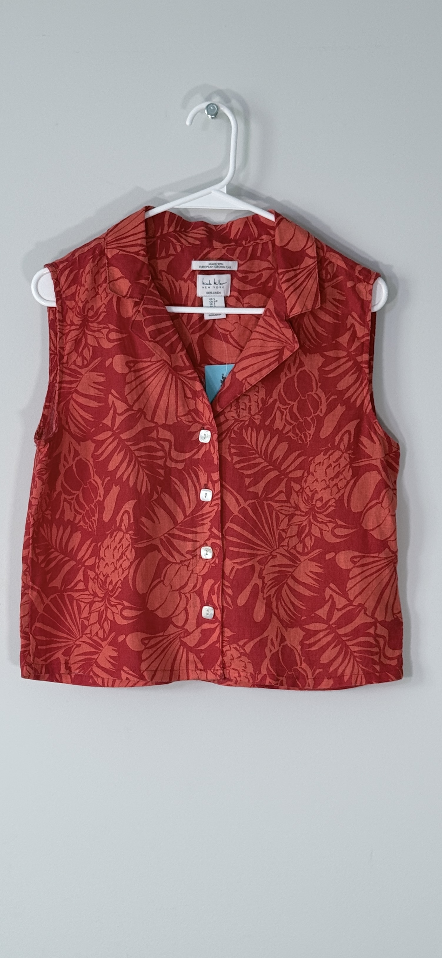 Nicole Miller New York Sleeveless Tropical Button-Front Blouse thumbnail 2
