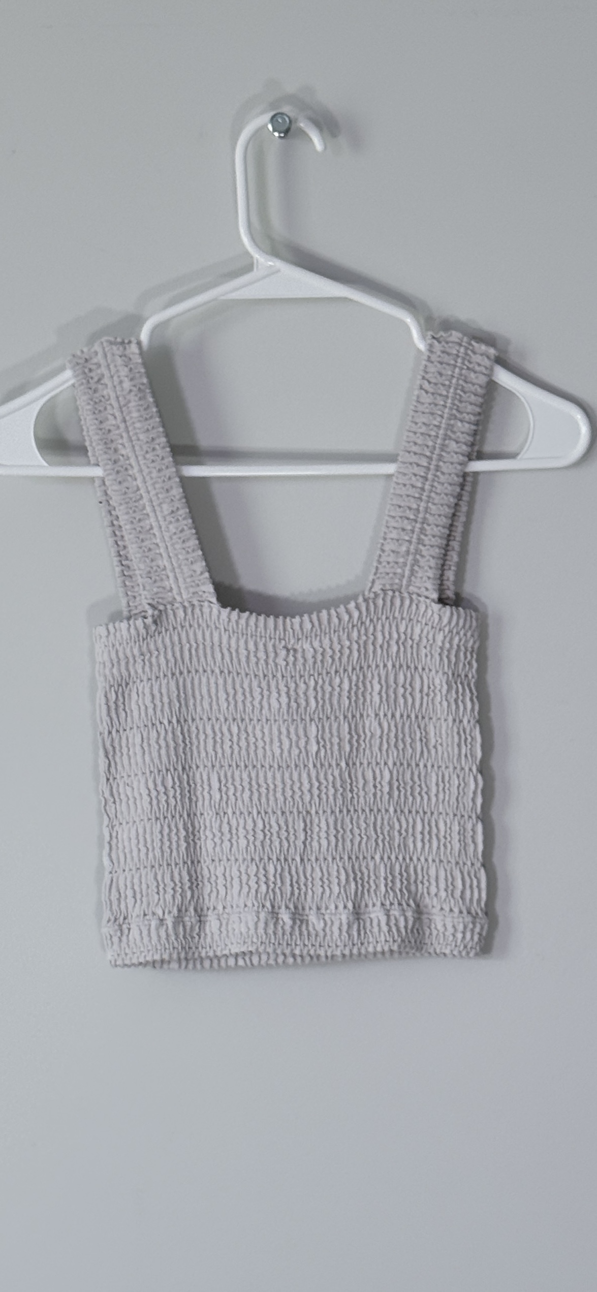 ANWND Sleeveless Smocked/Shirred Square-Neck Crop Top thumbnail 3
