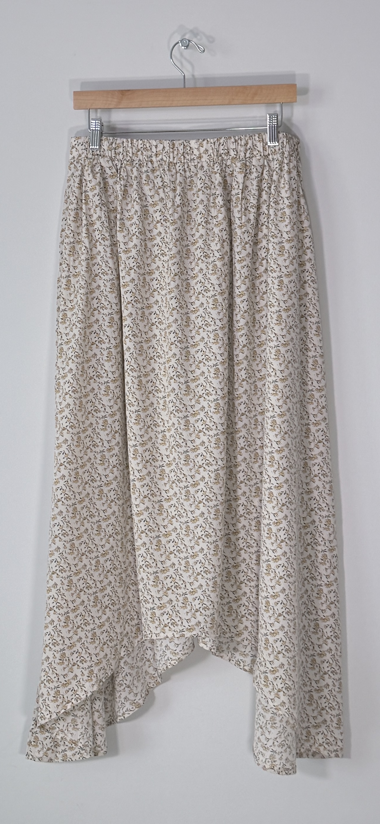 Eliza J Floral Midi Skirt thumbnail 3