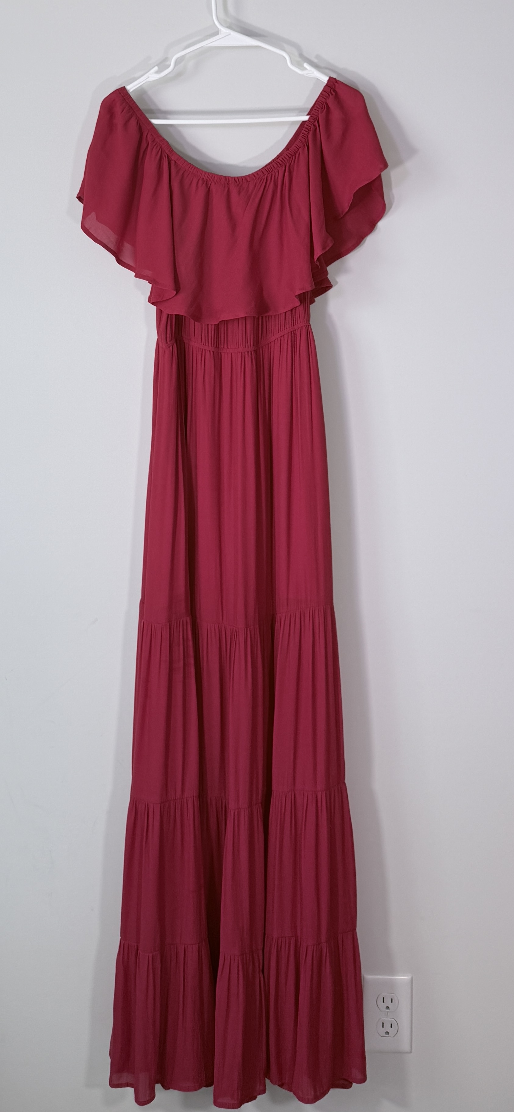 Forever 21 Red Off-The-Shoulder Tiered Maxi Dress thumbnail 4
