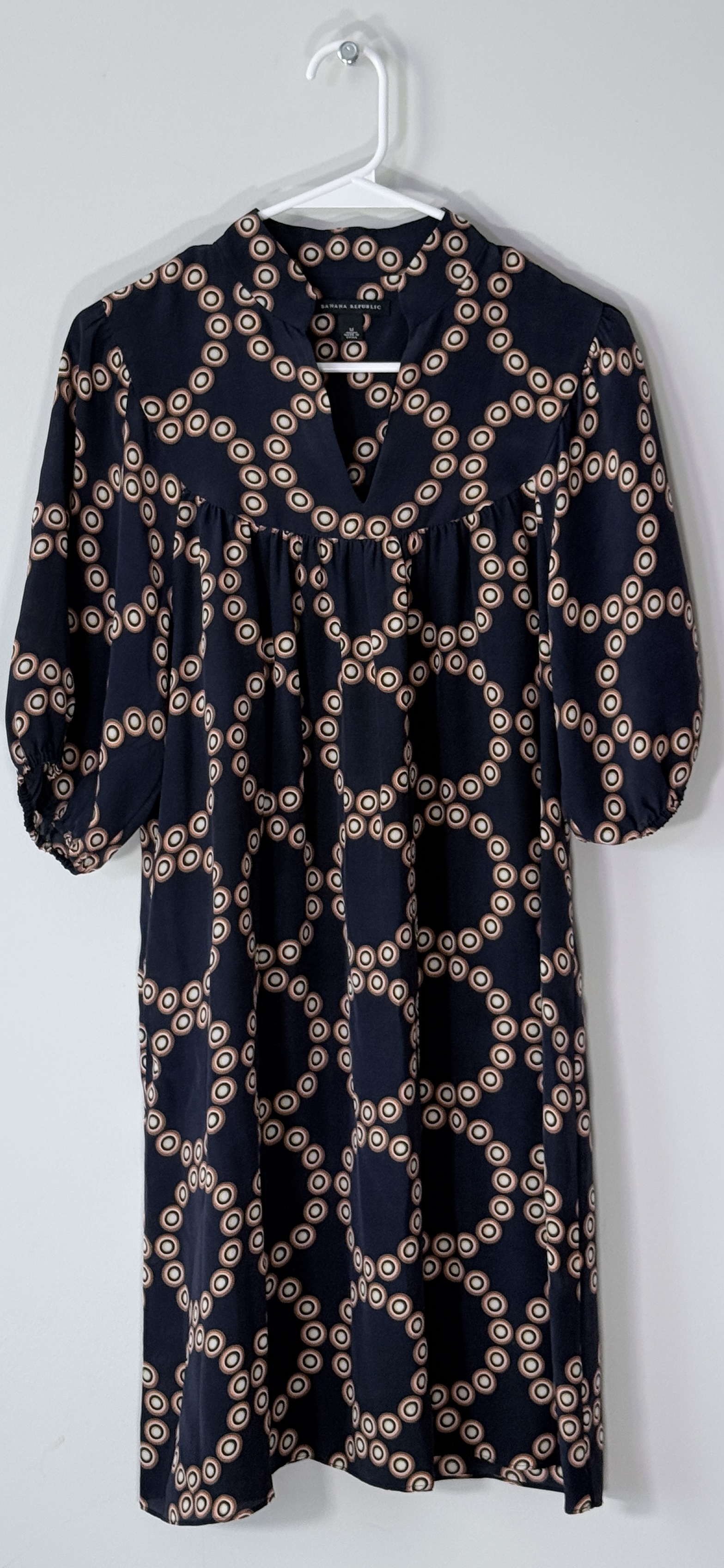 Banana Republic 100% Silk Geometric Circle Print Mini Shift Dress thumbnail 2