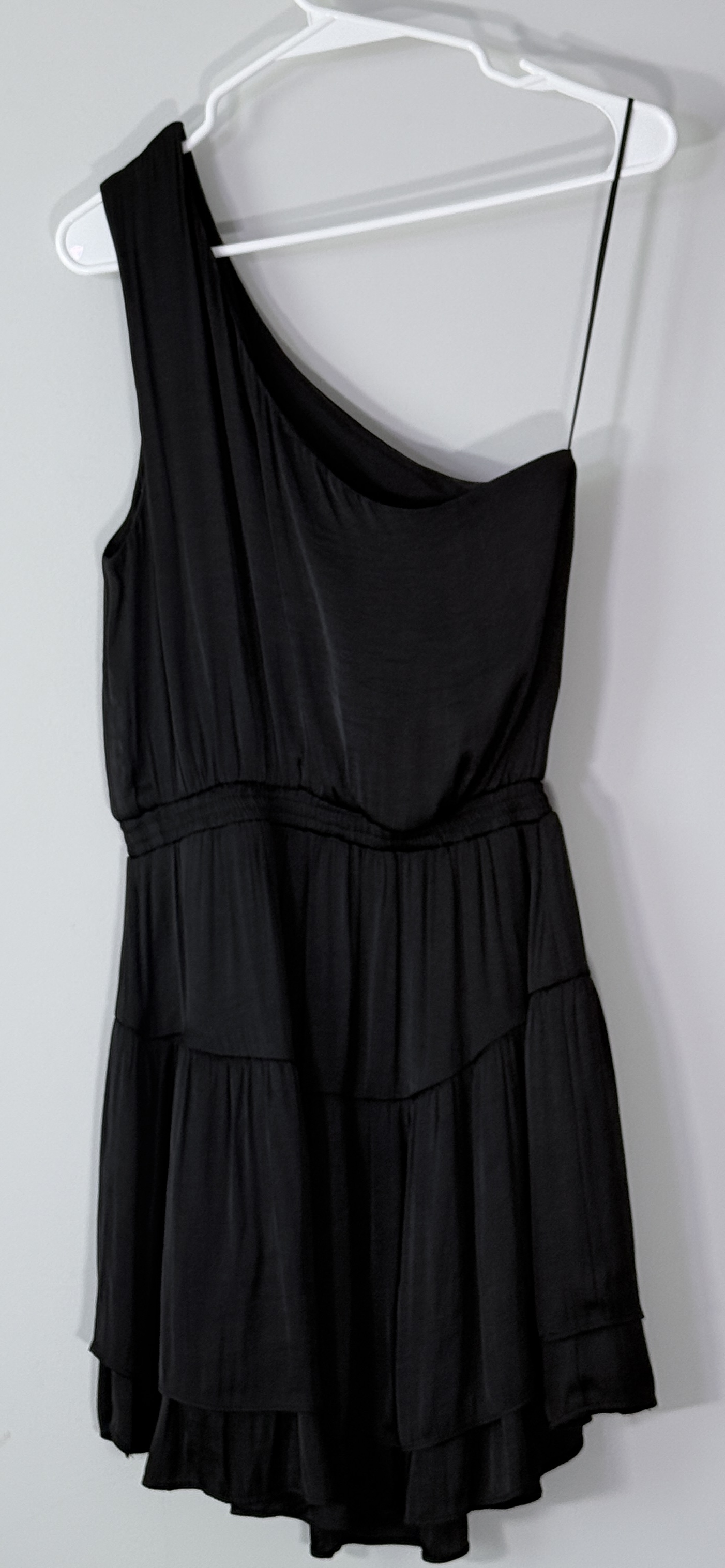 BB Dakota by Steve Madden "On Pointe" One-Shoulder Mini Dress thumbnail 4