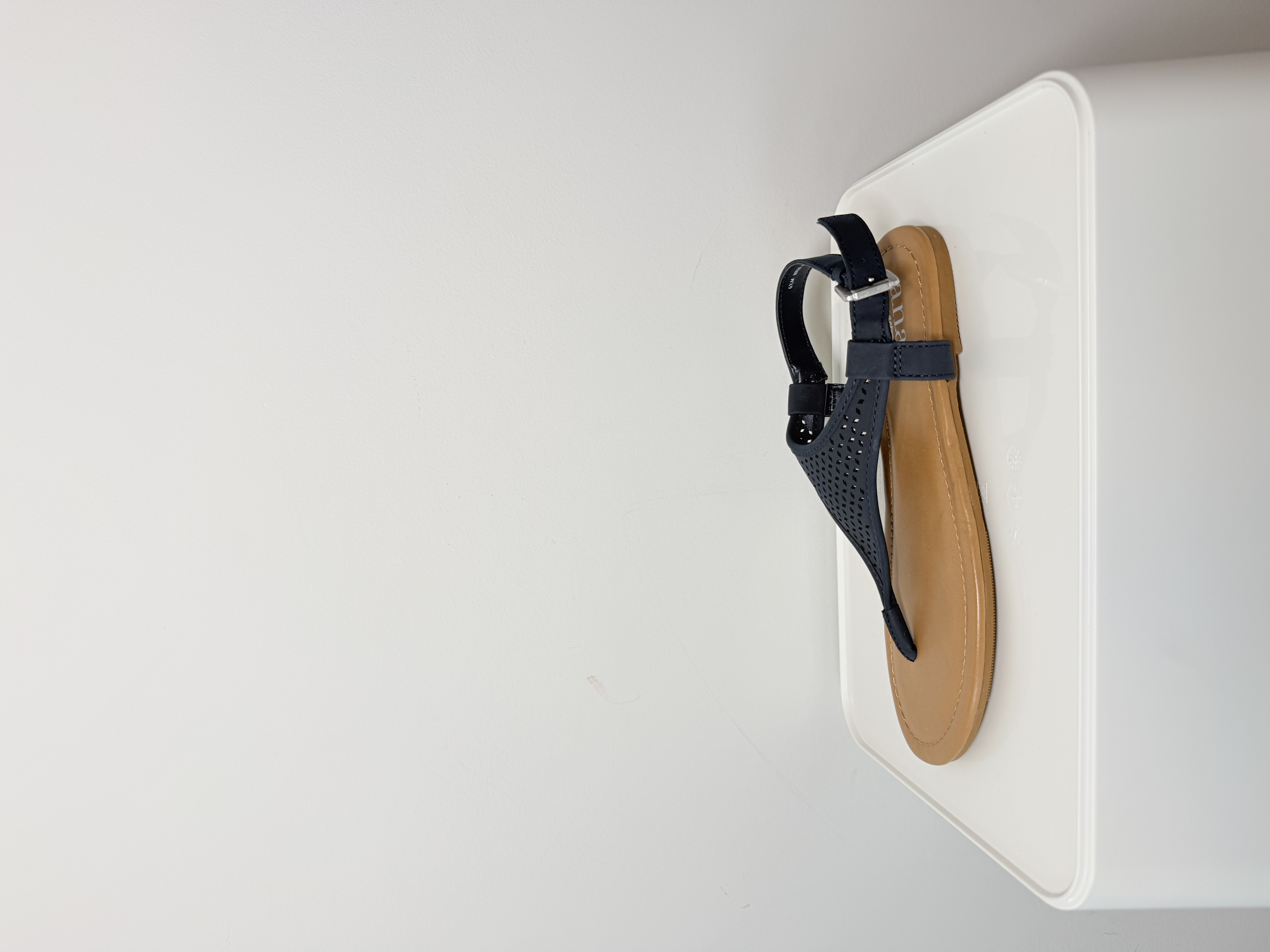 a.n.a A New Approach Women's T-strap Flat Sandals thumbnail 4