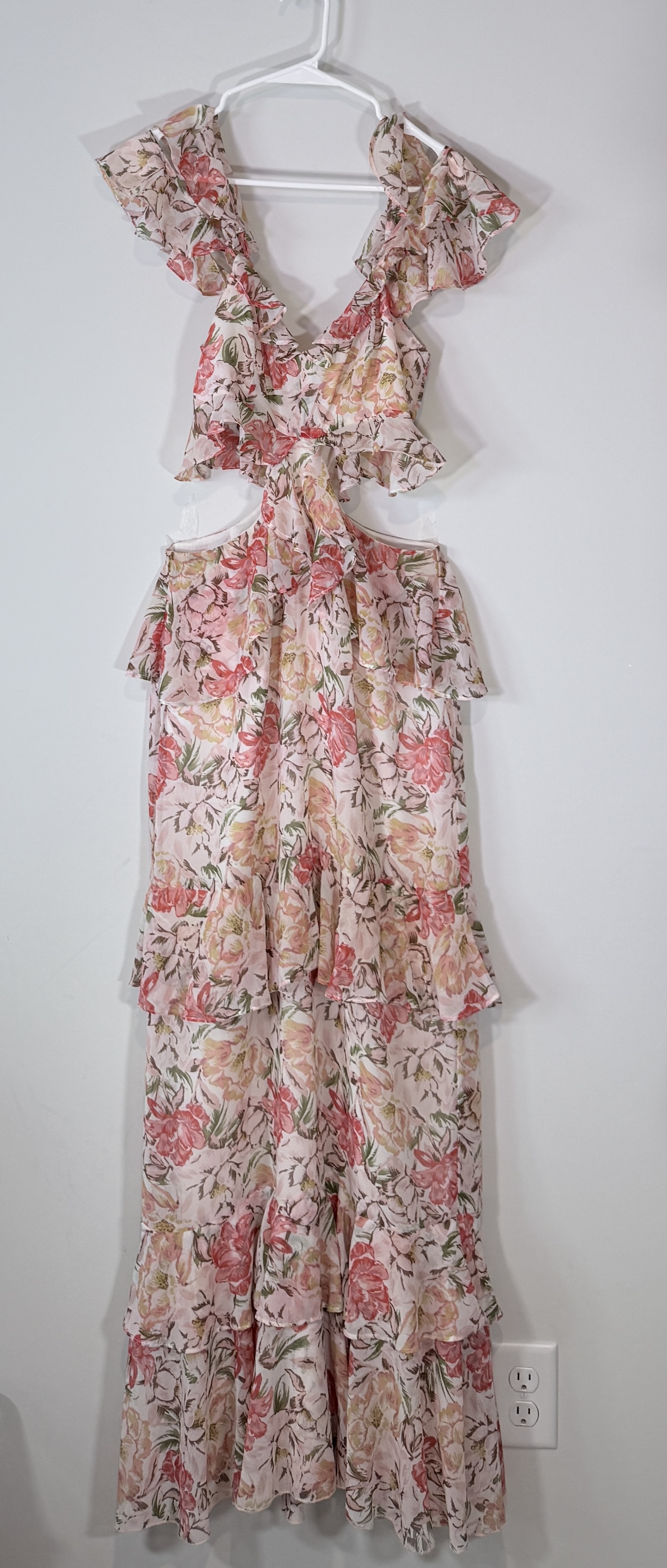 WAYF Milan Ruffled Cutout Maxi Dress thumbnail 3