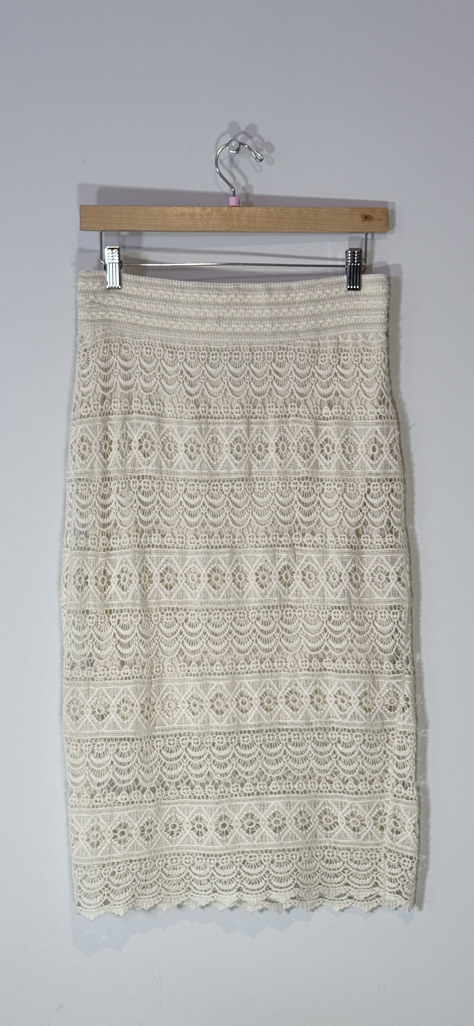Maurices Ivory/Cream Crochet Lace Pencil Skirt thumbnail 2